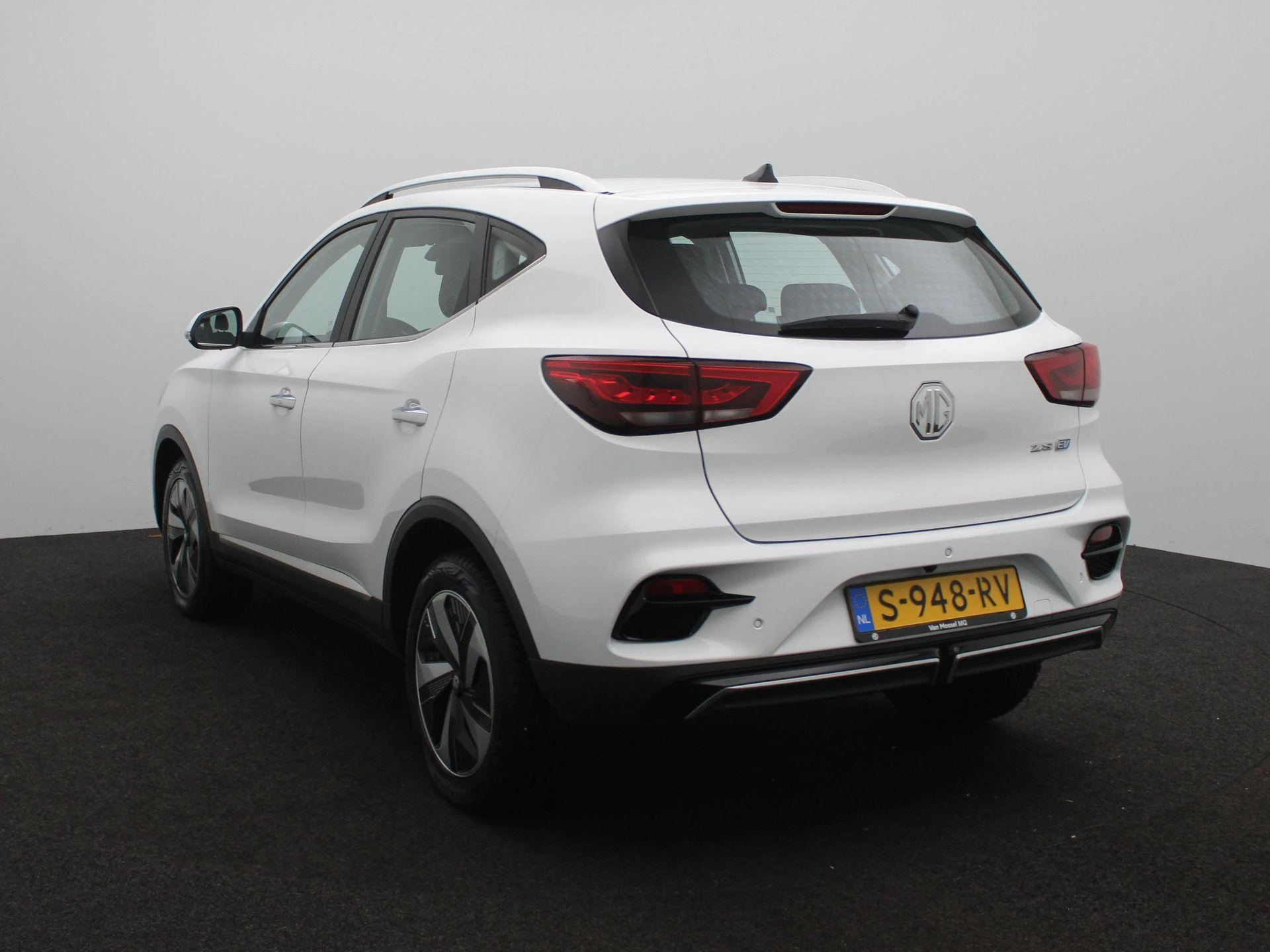 MG ZSEV – autofoto 4