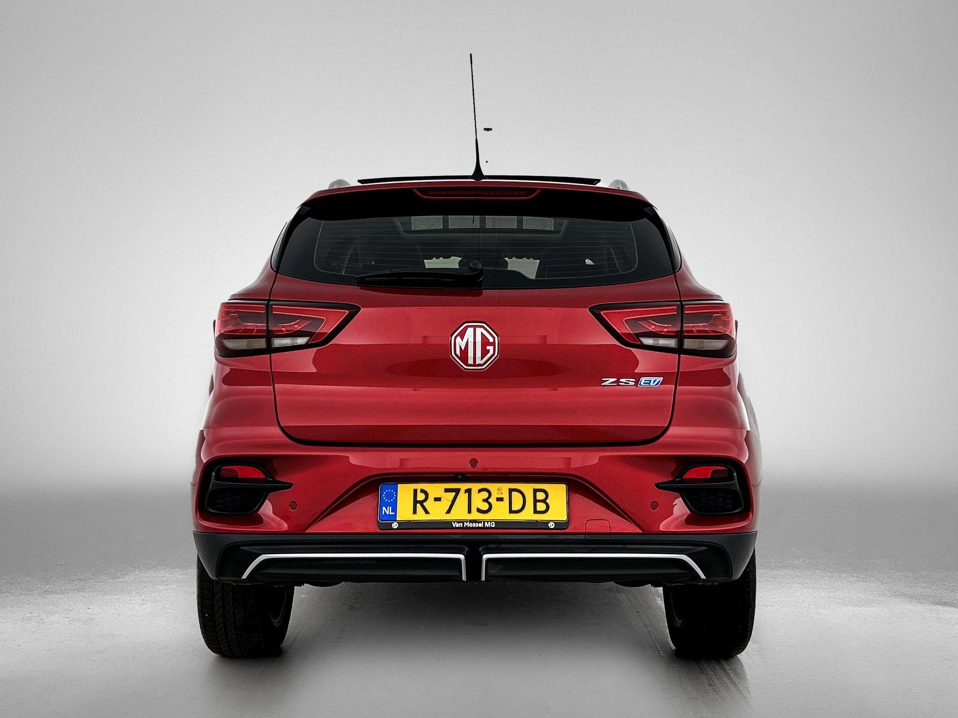 MG ZSEV – autofoto 5