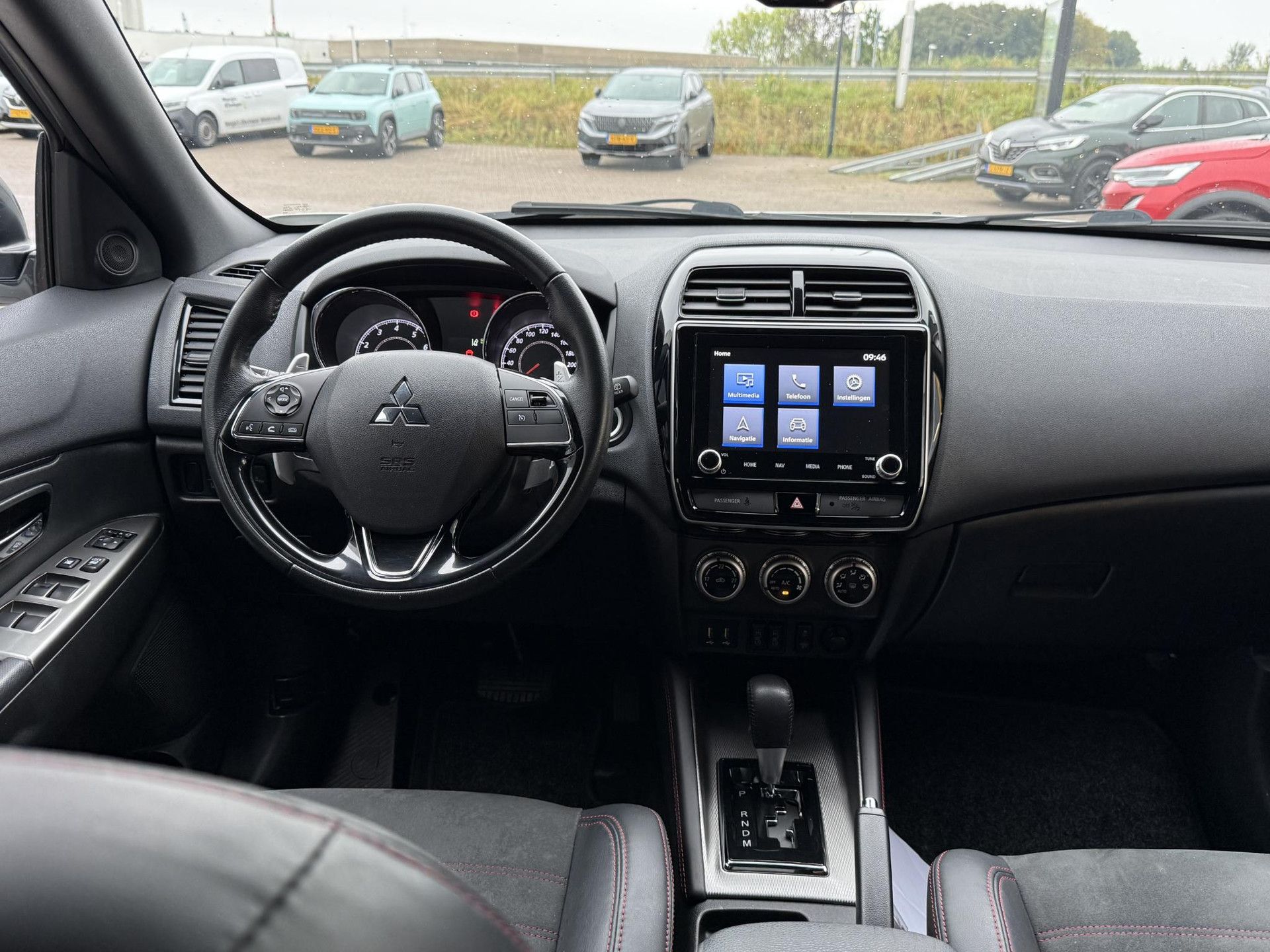 Mitsubishi ASX met kenteken G-285-HN – interieur