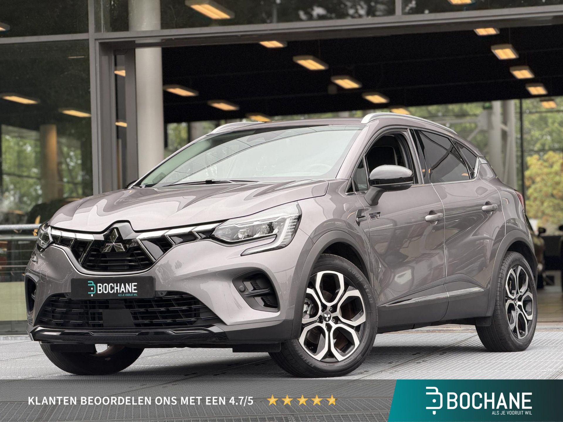Mitsubishi ASX met kenteken T-032-LZ – vooraanzicht