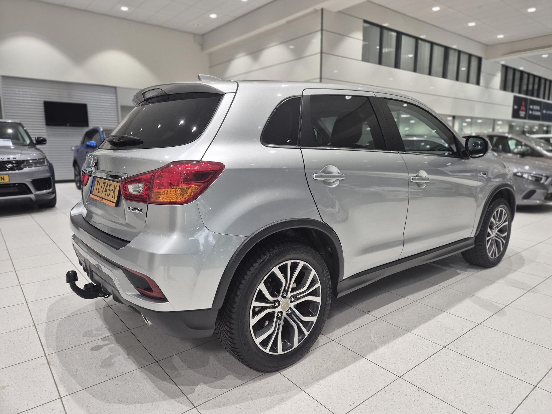Mitsubishi ASX met kenteken TL-745-K – achteraanzicht