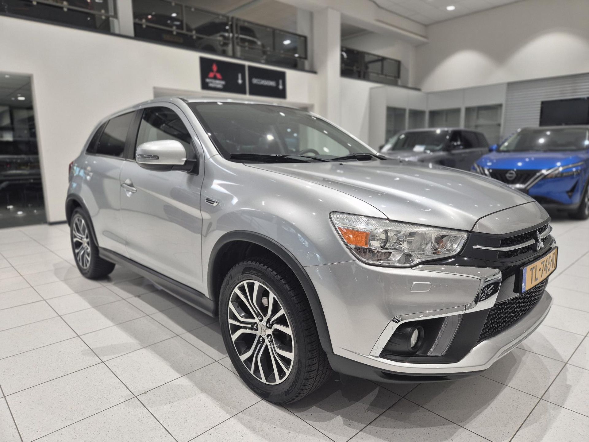 Mitsubishi ASX met kenteken TL-745-K – dashboard