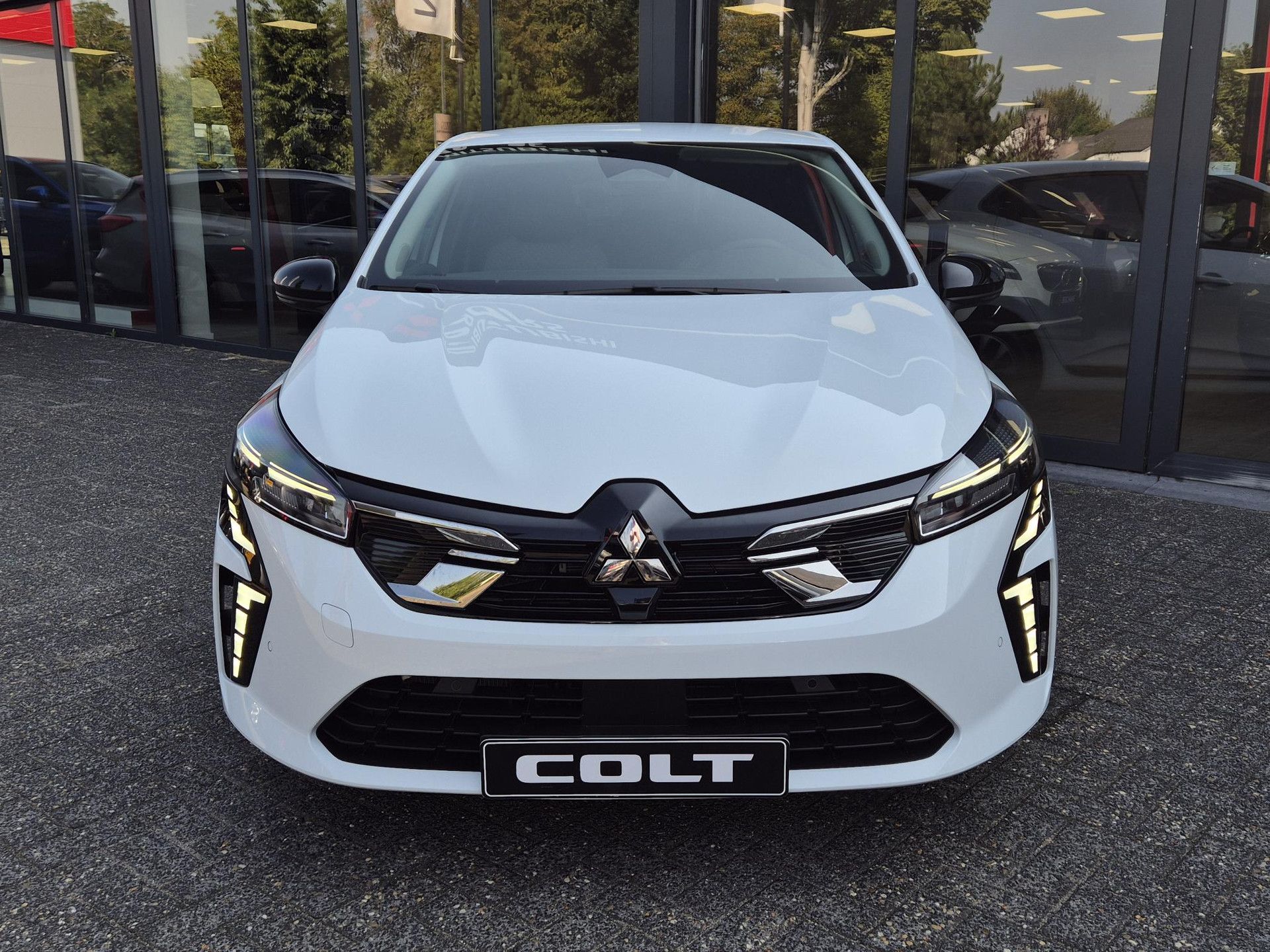 Mitsubishi Colt – interieur
