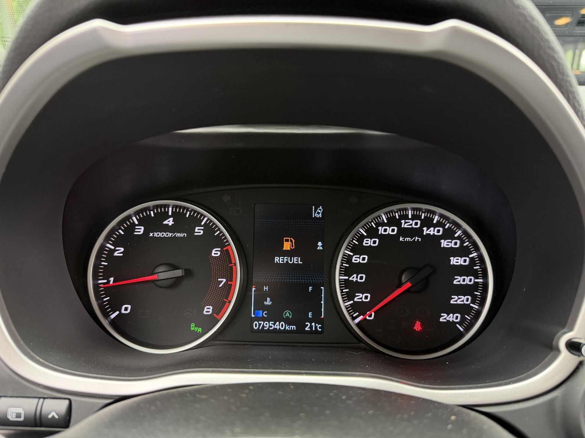 Mitsubishi EclipseCross met kenteken XT-513-N – dashboard