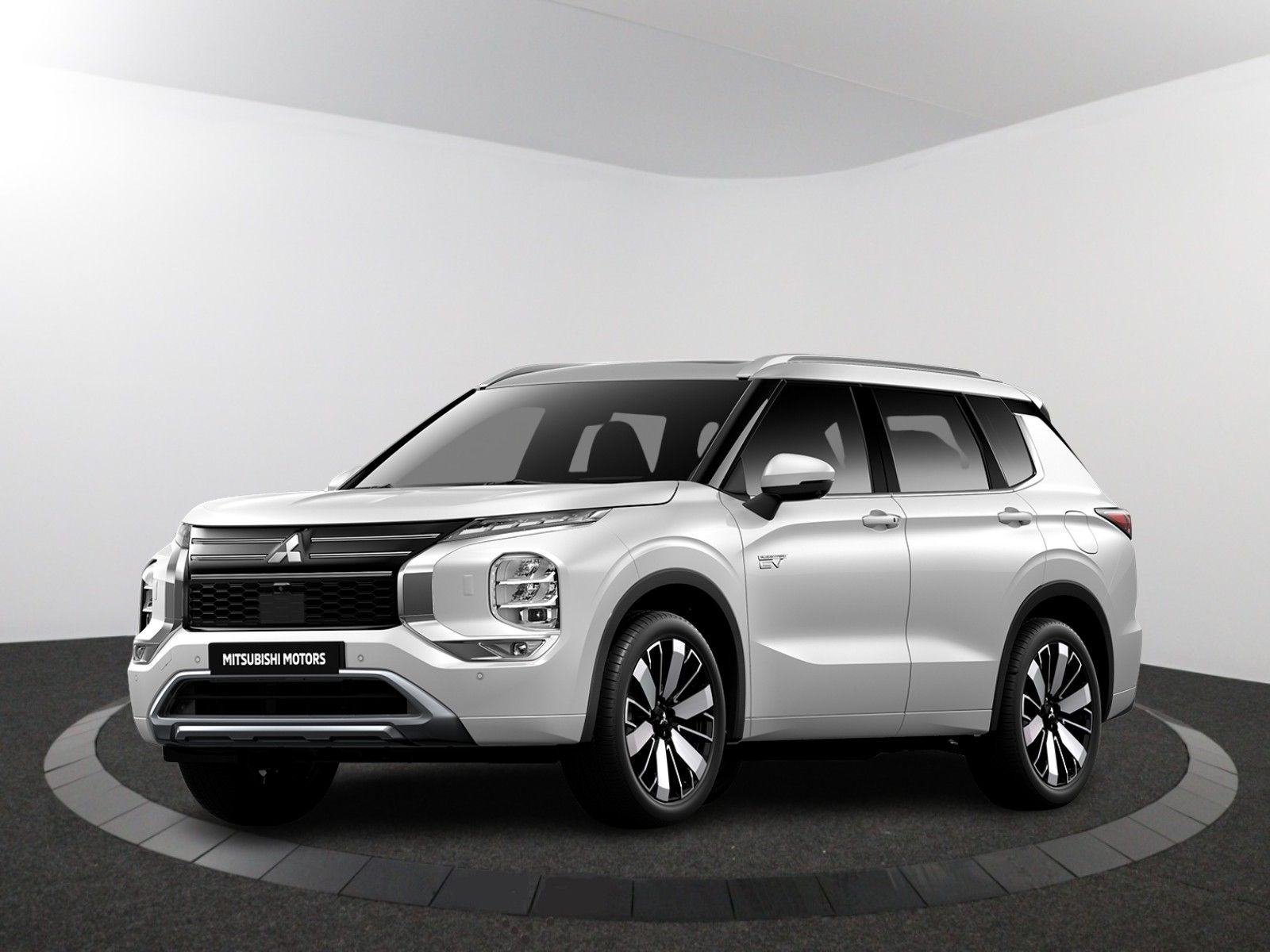 Mitsubishi Outlander financial lease