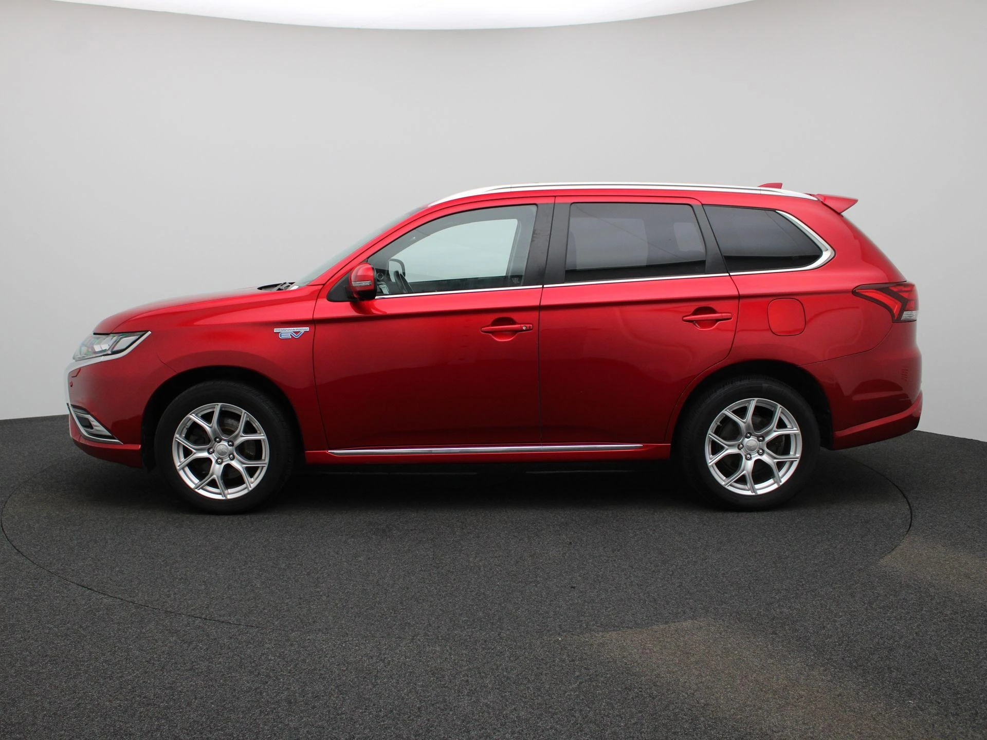 Mitsubishi Outlander met kenteken S-197-VK – autofoto 5