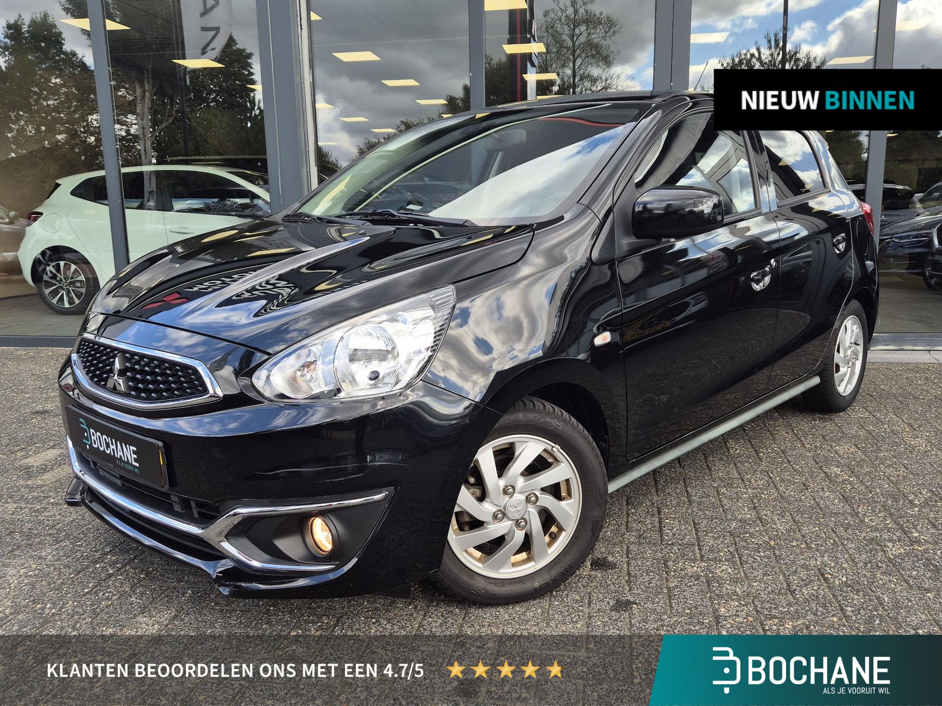 Mitsubishi SpaceStar met kenteken SJ-050-X – vooraanzicht