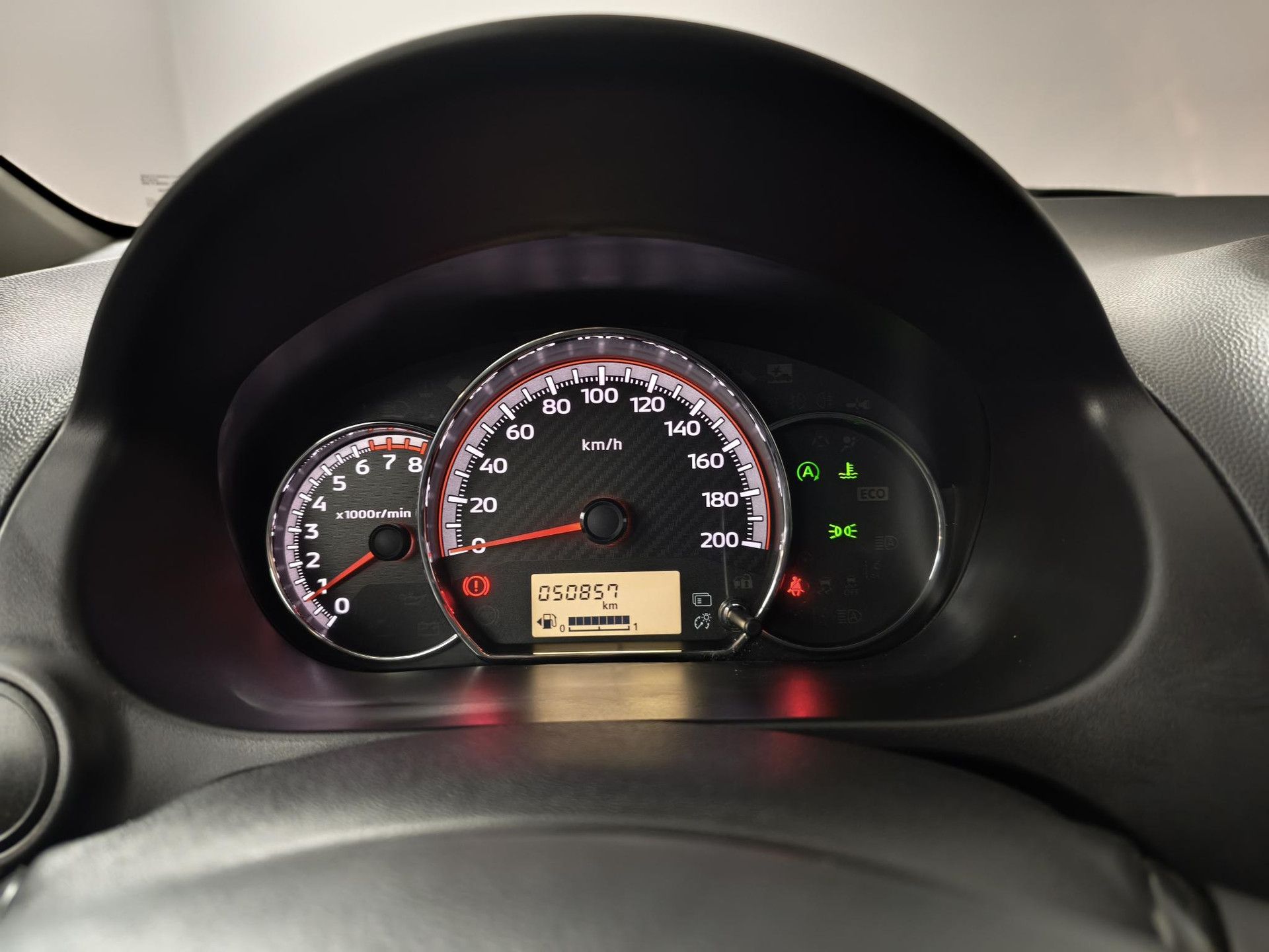 Mitsubishi SpaceStar met kenteken Z-801-KZ – dashboard
