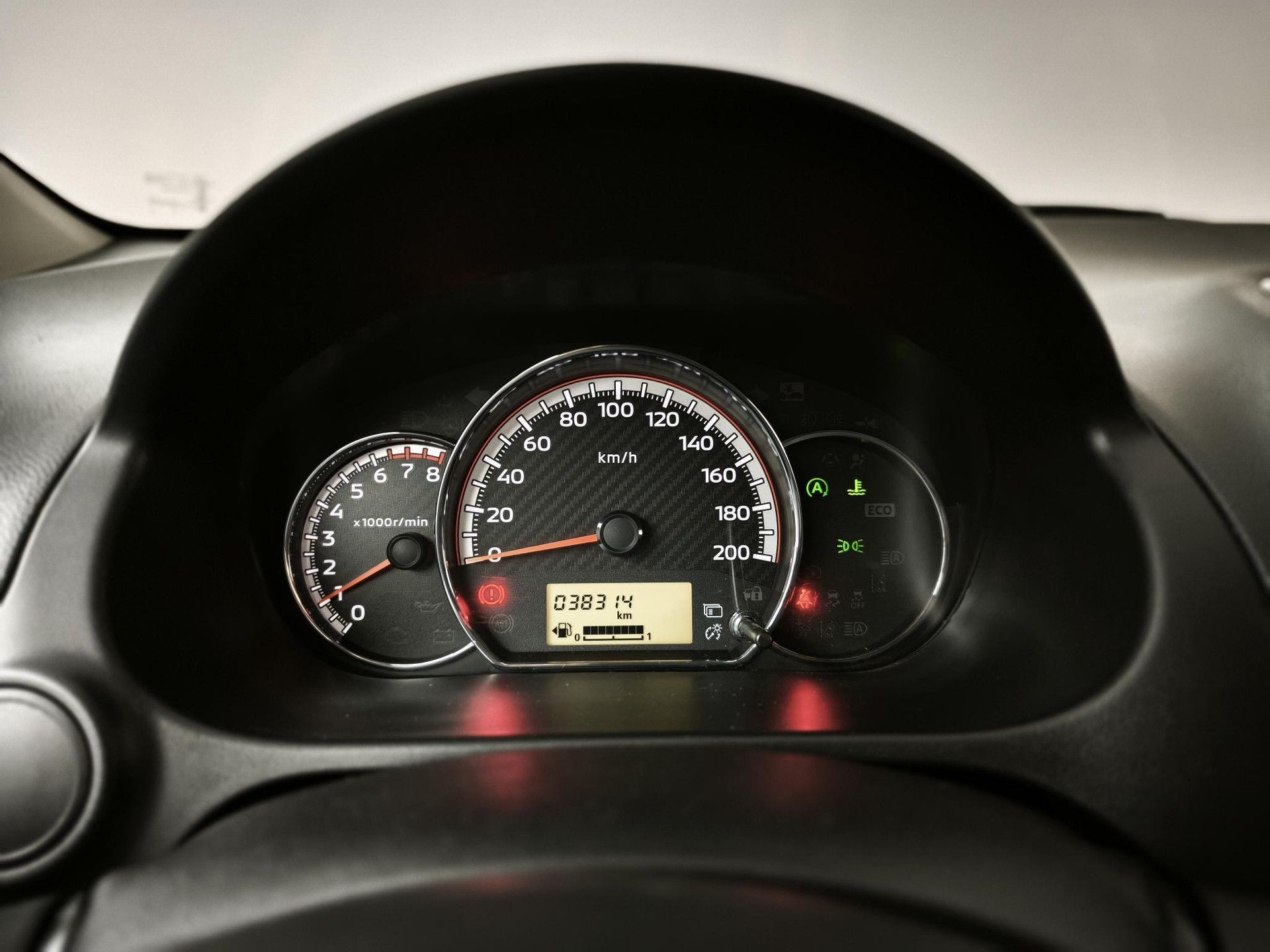 Mitsubishi SpaceStar met kenteken Z-815-KZ – dashboard