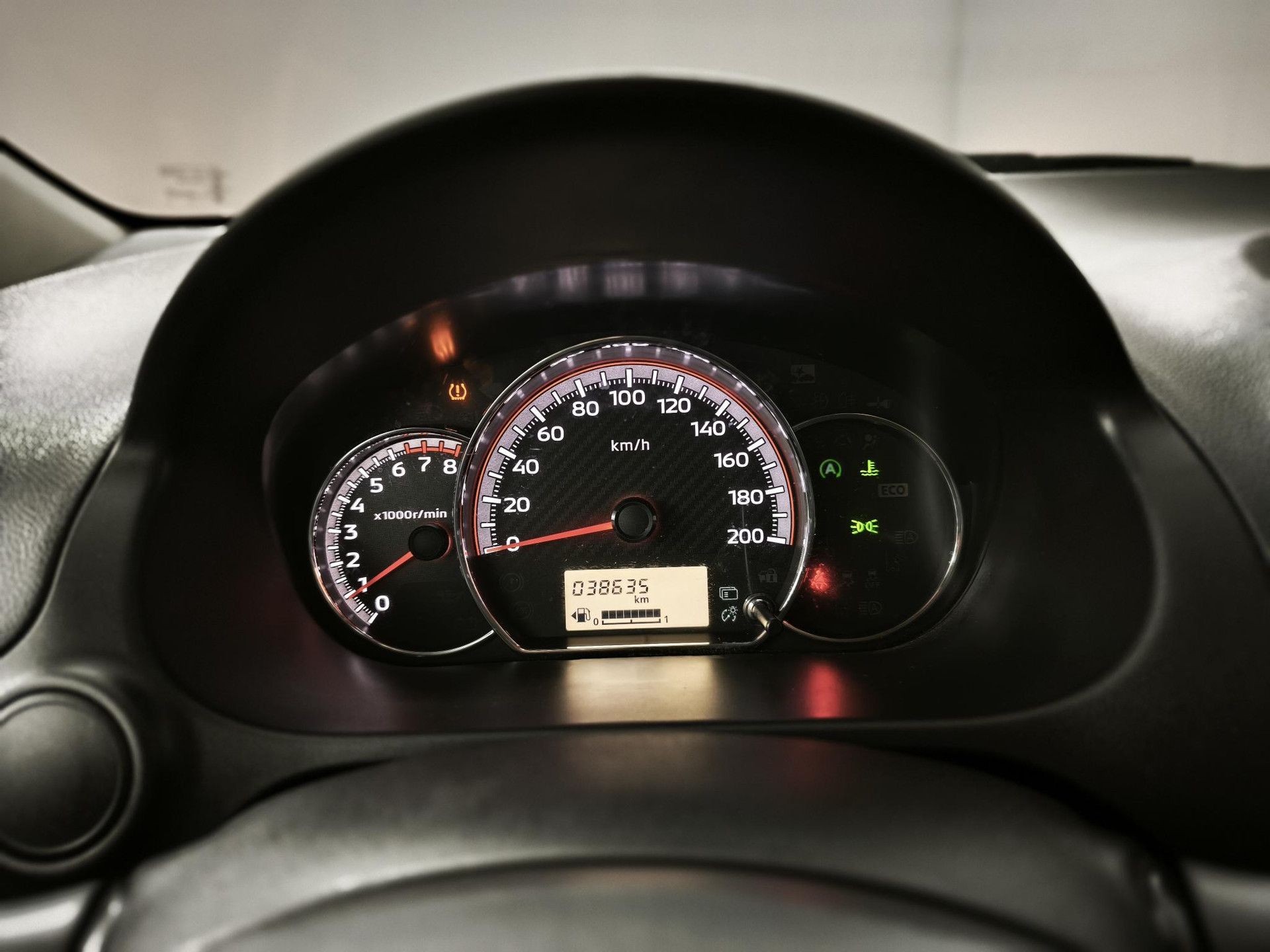 Mitsubishi SpaceStar met kenteken Z-823-KZ – dashboard