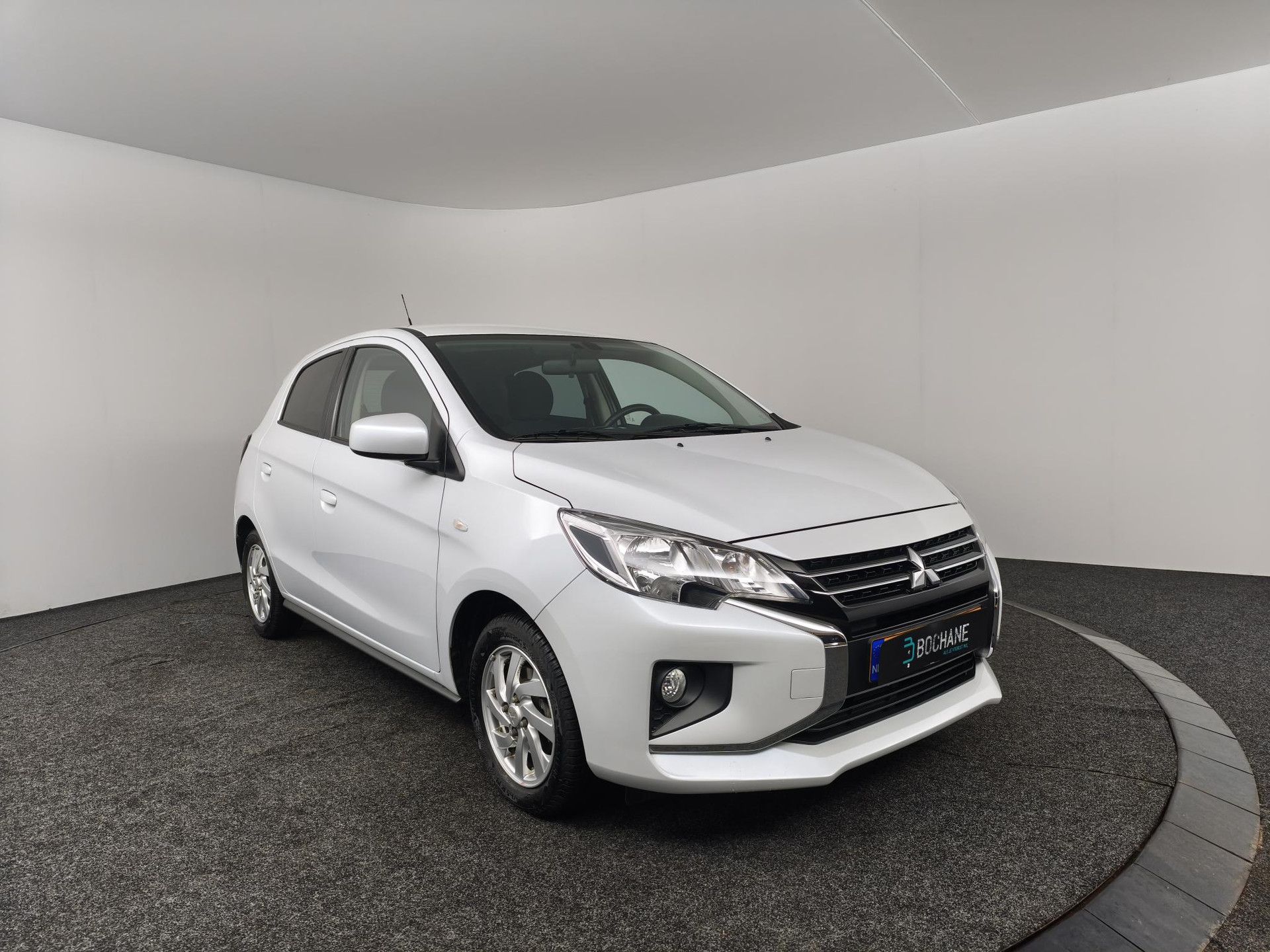 Mitsubishi SpaceStar met kenteken Z-823-KZ – detailfoto