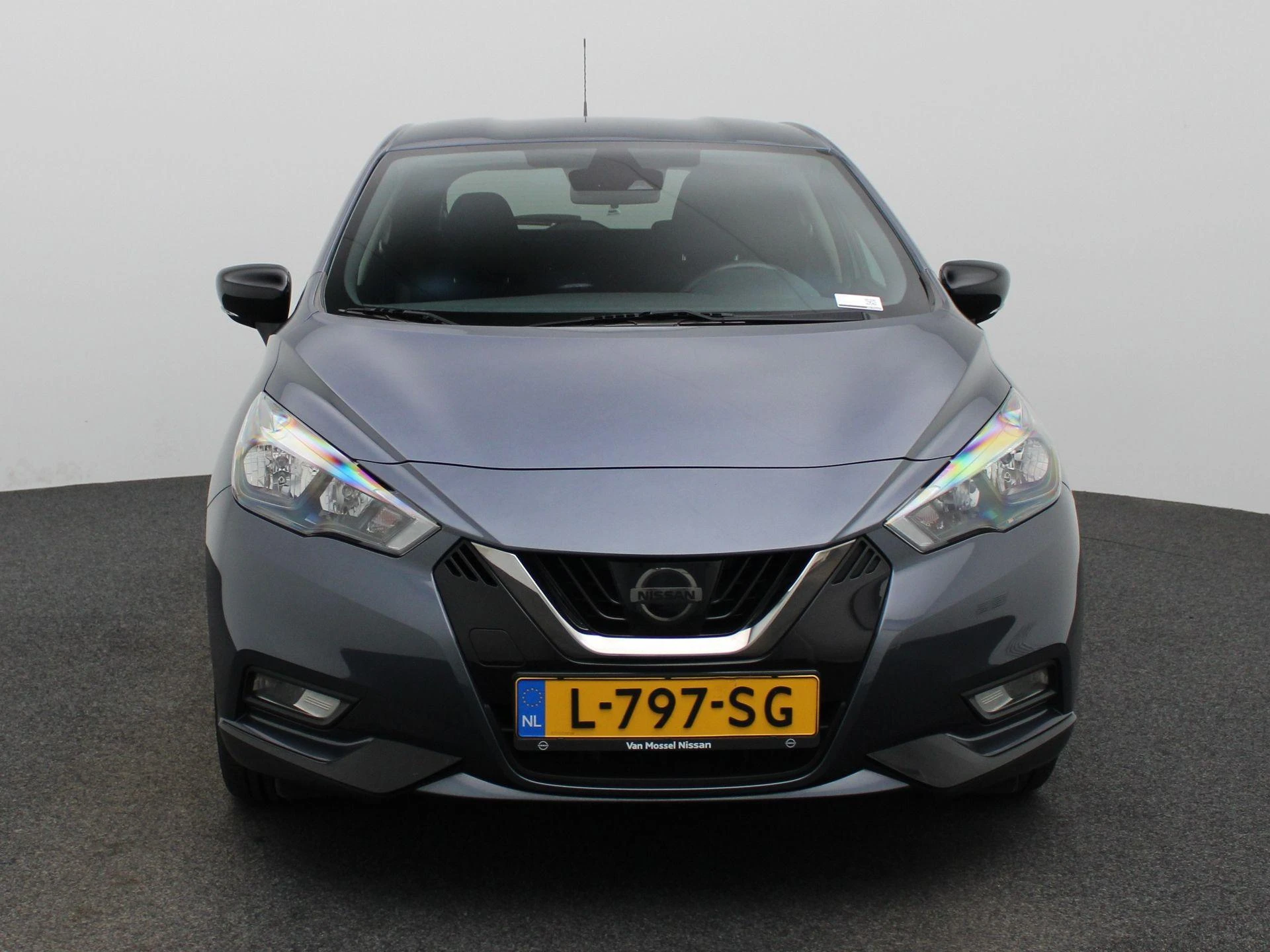 Nissan Micra met kenteken L-797-SG – autofoto 4