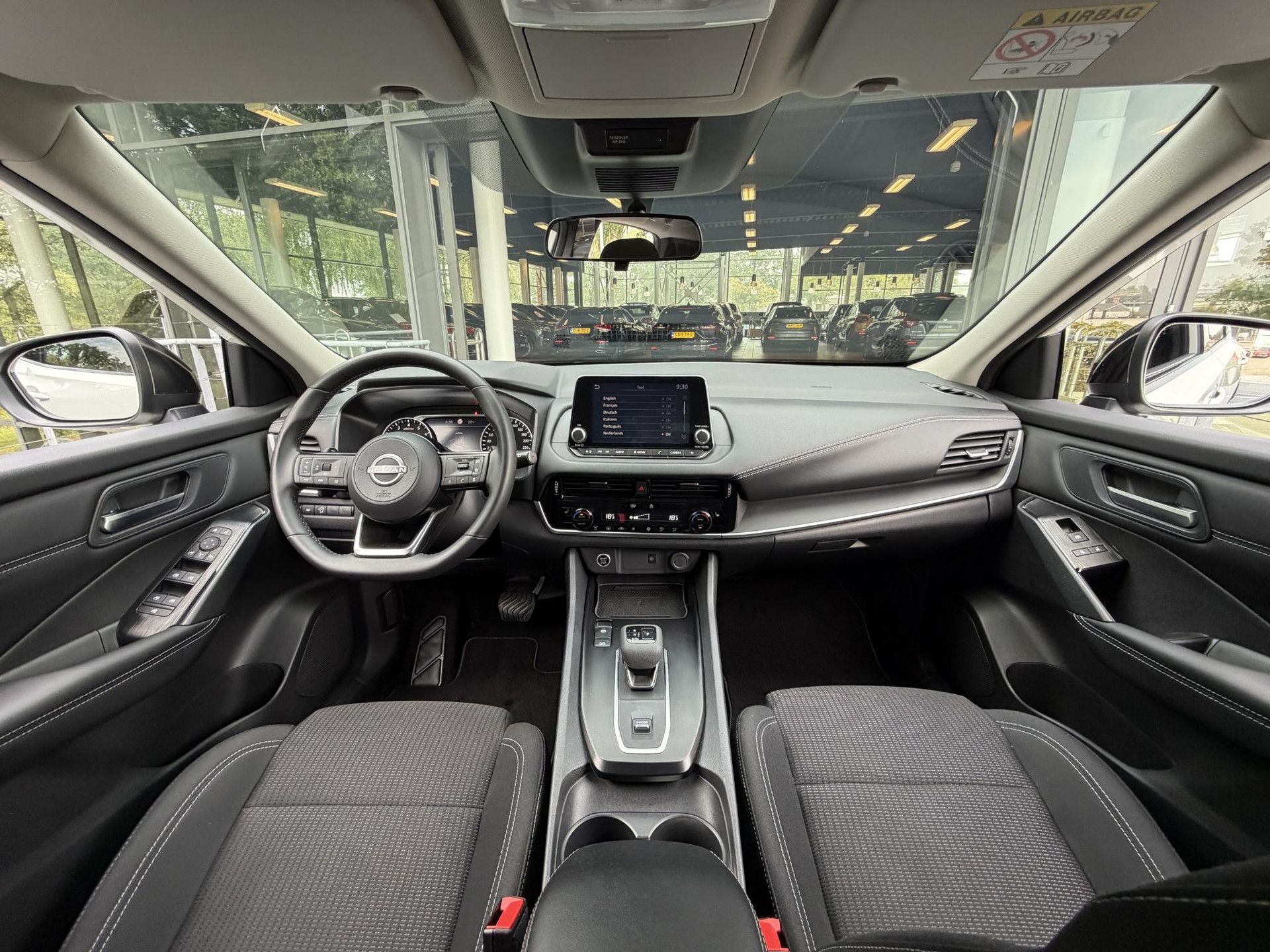 Nissan QASHQAI met kenteken HRF-41-G – interieur