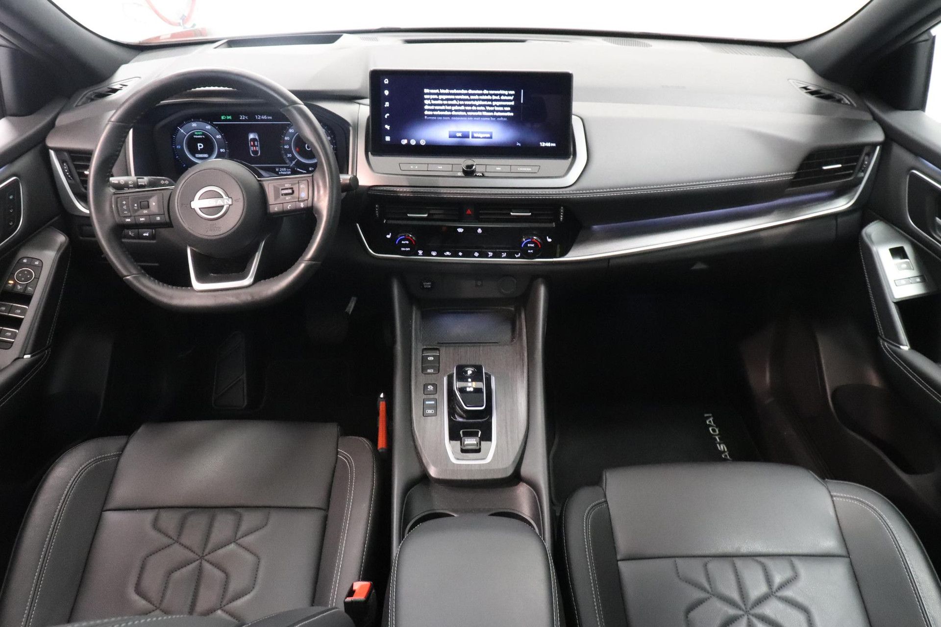 Nissan QASHQAI met kenteken JBK-31-S – interieur