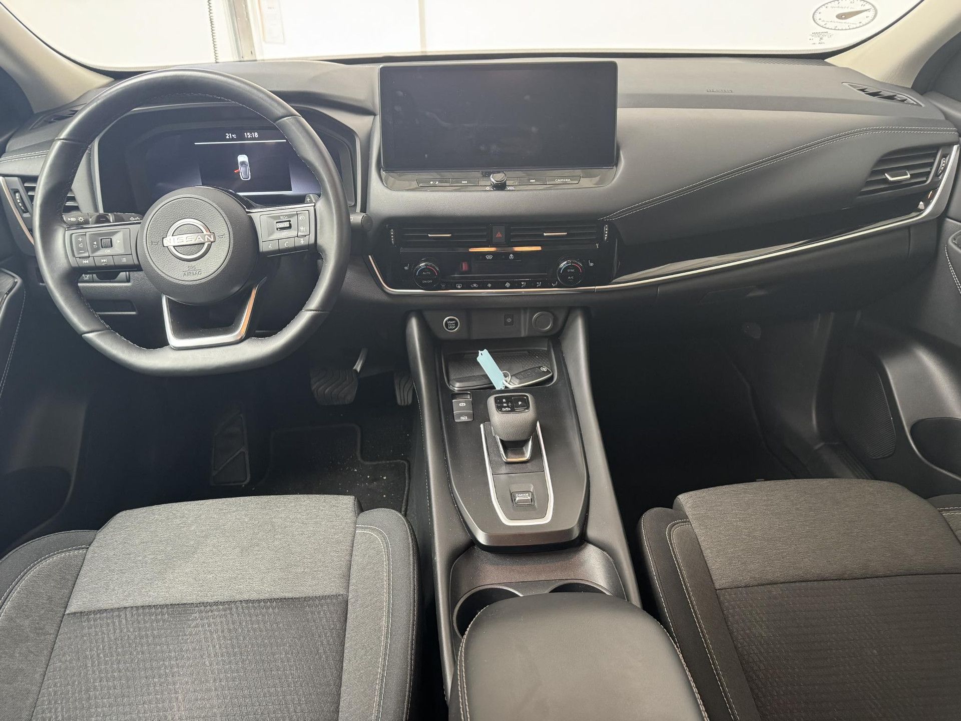 Nissan QASHQAI met kenteken KSP-01-P – interieur