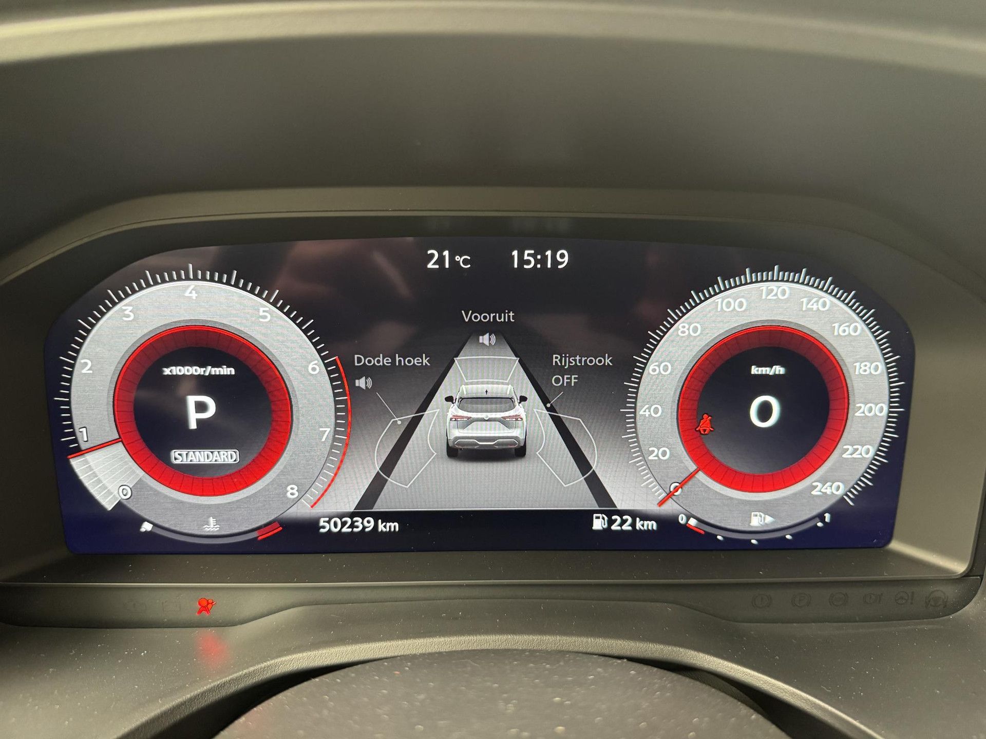 Nissan QASHQAI met kenteken KSP-01-P – dashboard