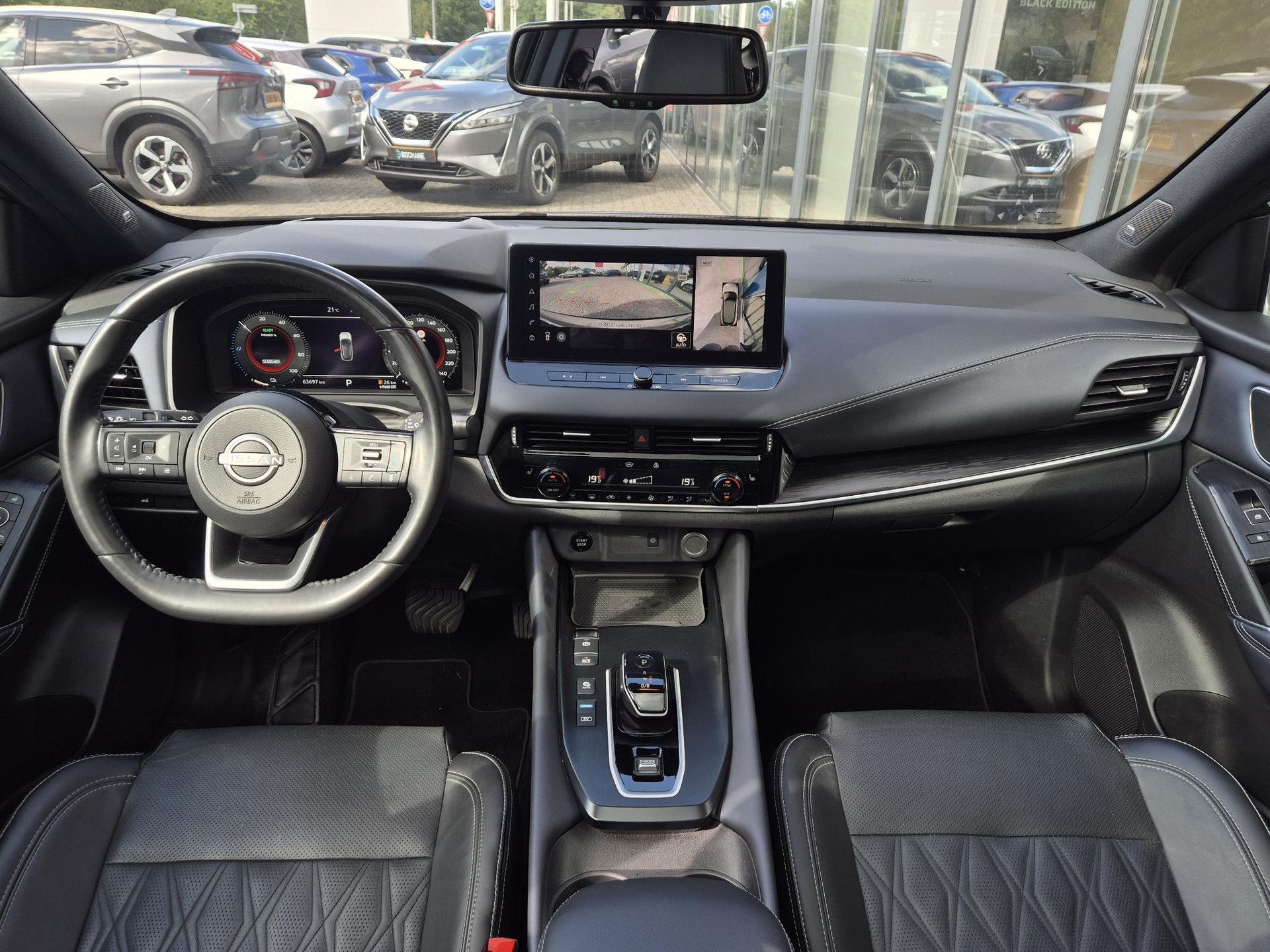 Nissan QASHQAI met kenteken KTZ-43-S – interieur