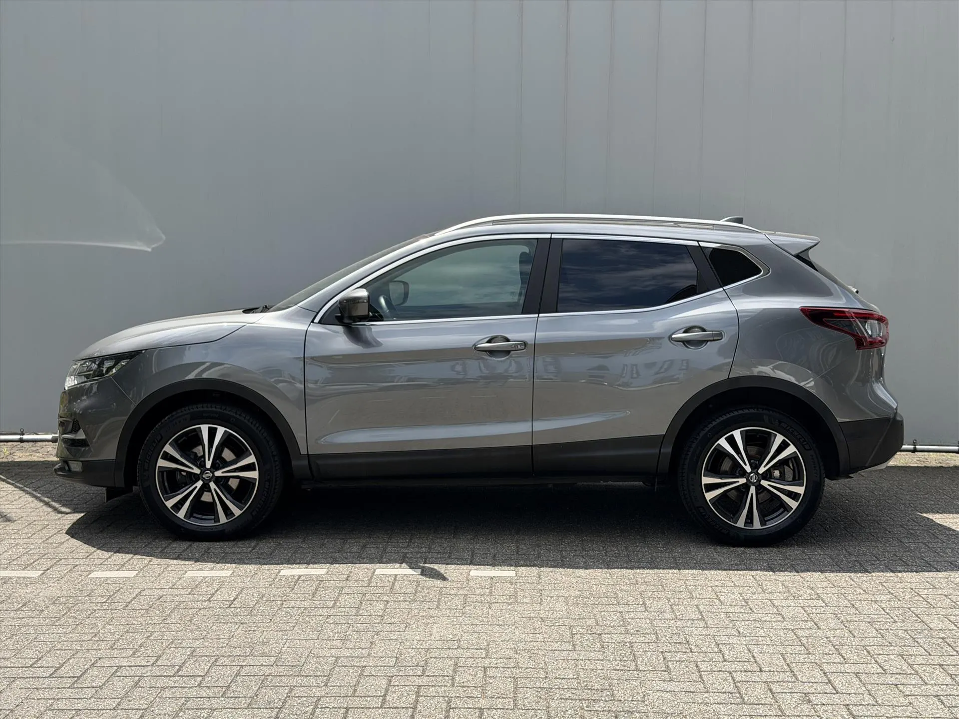 Nissan QASHQAI met kenteken L-988-KS – achteraanzicht