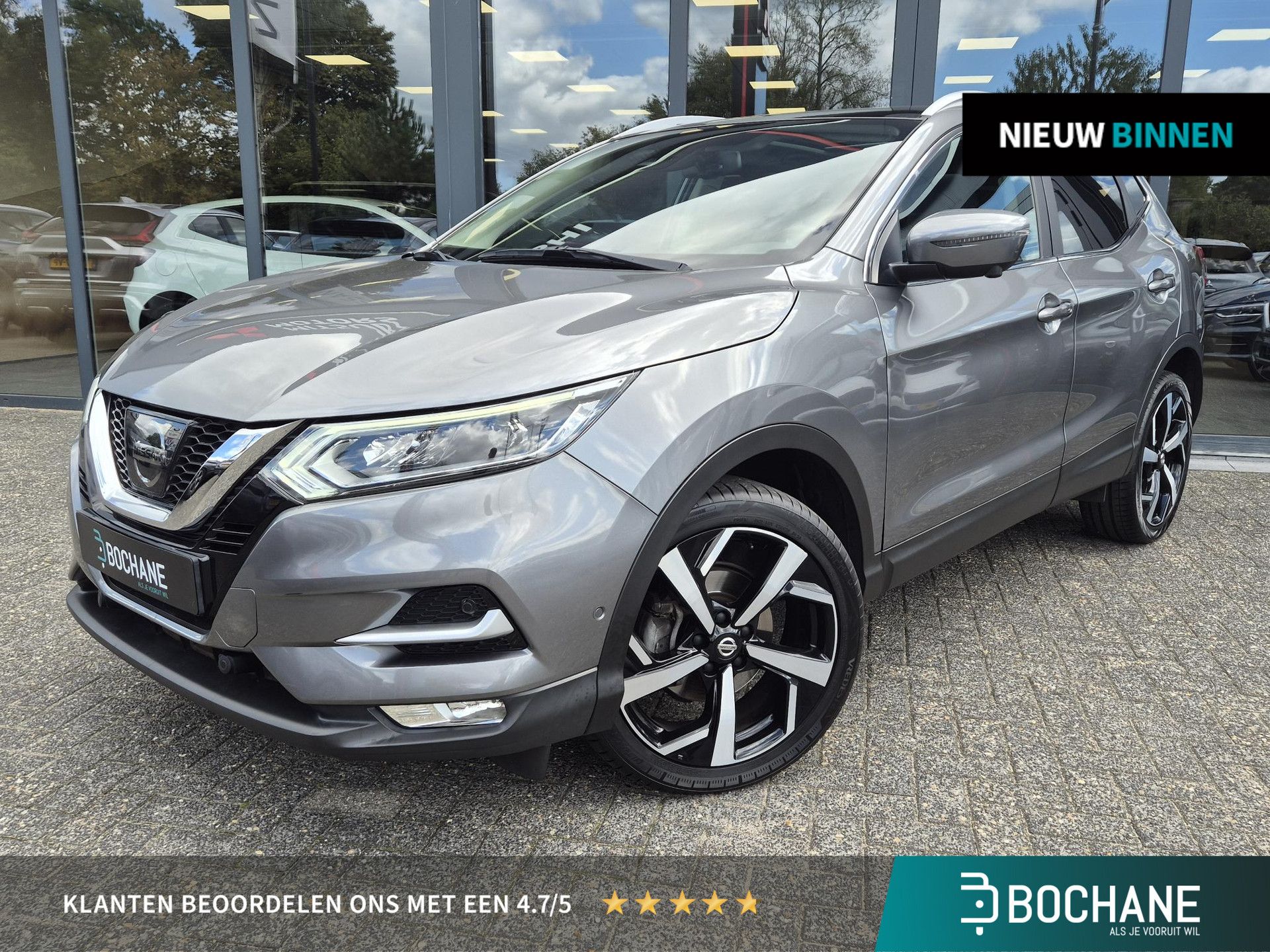 Nissan QASHQAI met kenteken P-395-JK – vooraanzicht