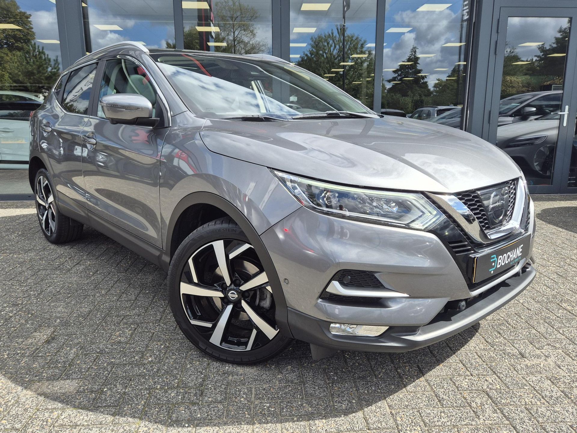 Nissan QASHQAI met kenteken P-395-JK – detailfoto