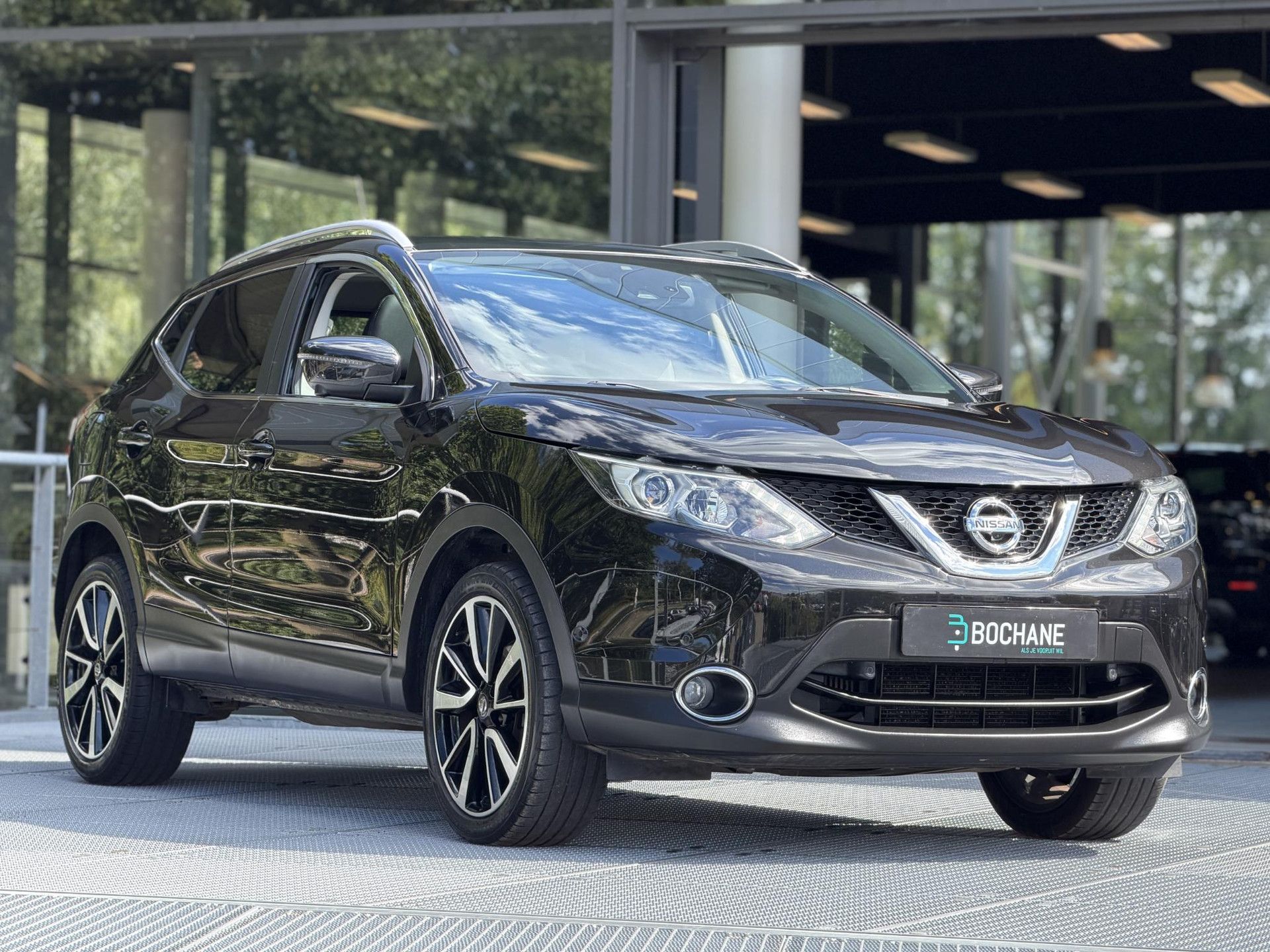 Nissan QASHQAI met kenteken PR-421-L – detailfoto