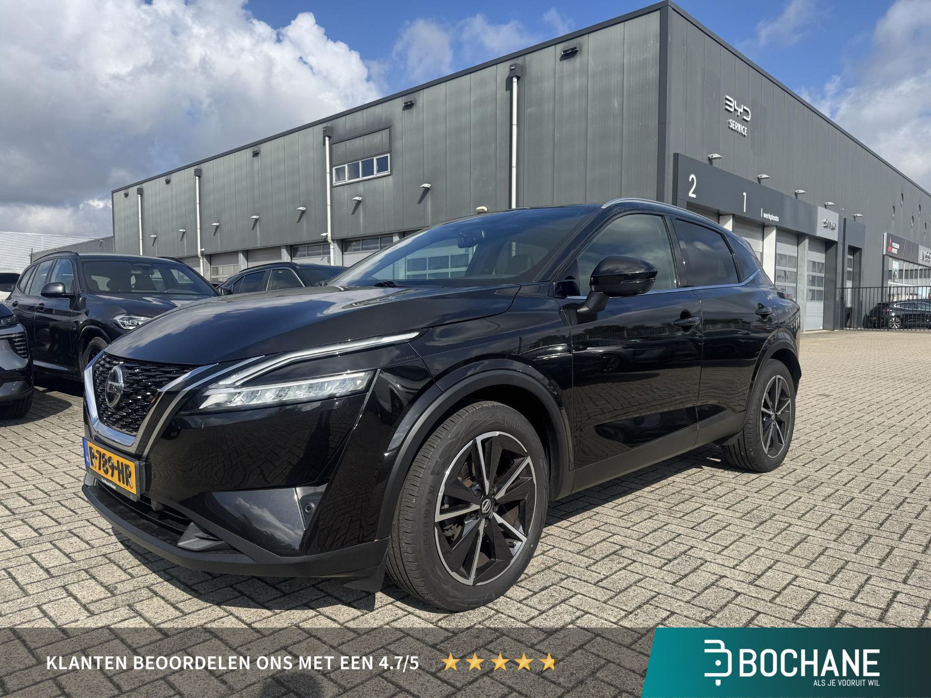 Nissan QASHQAI met kenteken R-789-HR – vooraanzicht
