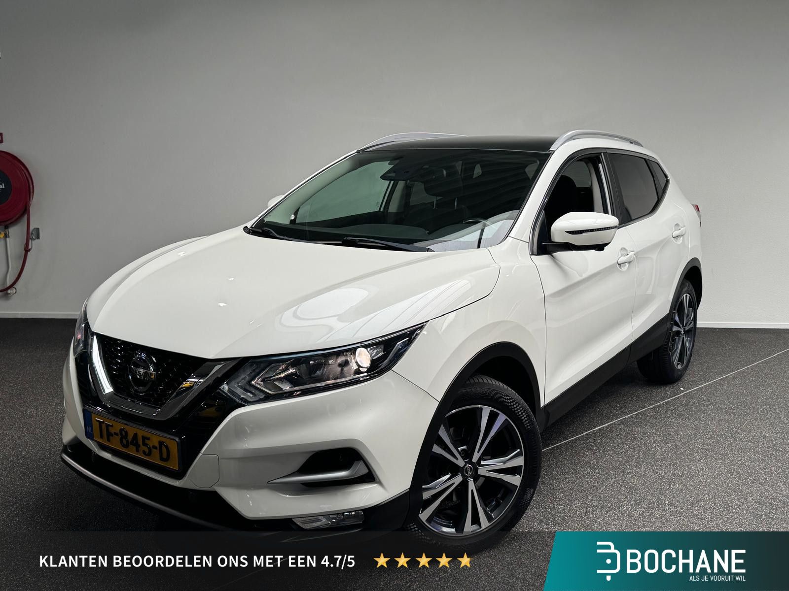 Nissan QASHQAI met kenteken TF-845-D – vooraanzicht