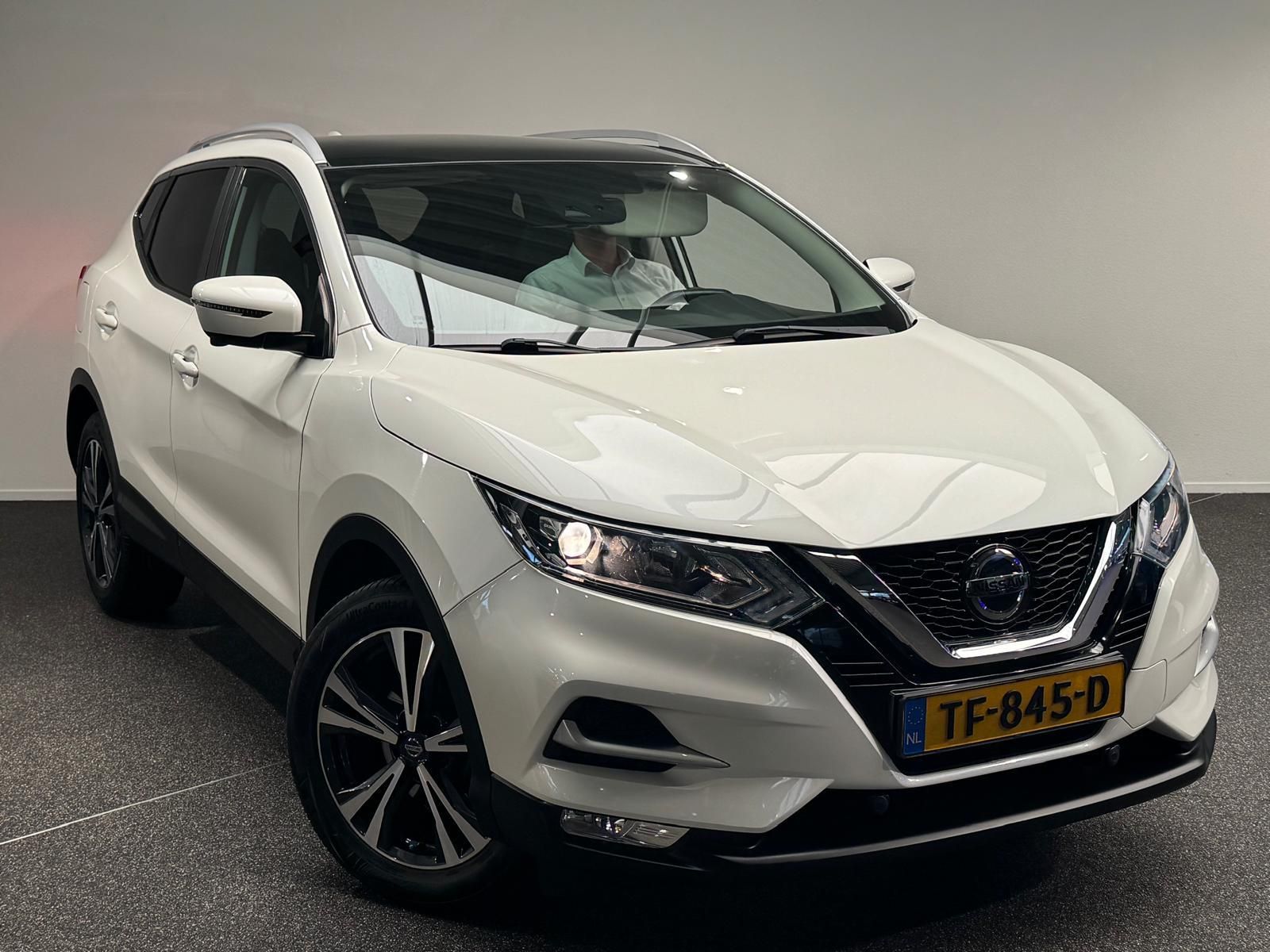 Nissan QASHQAI met kenteken TF-845-D – detailfoto