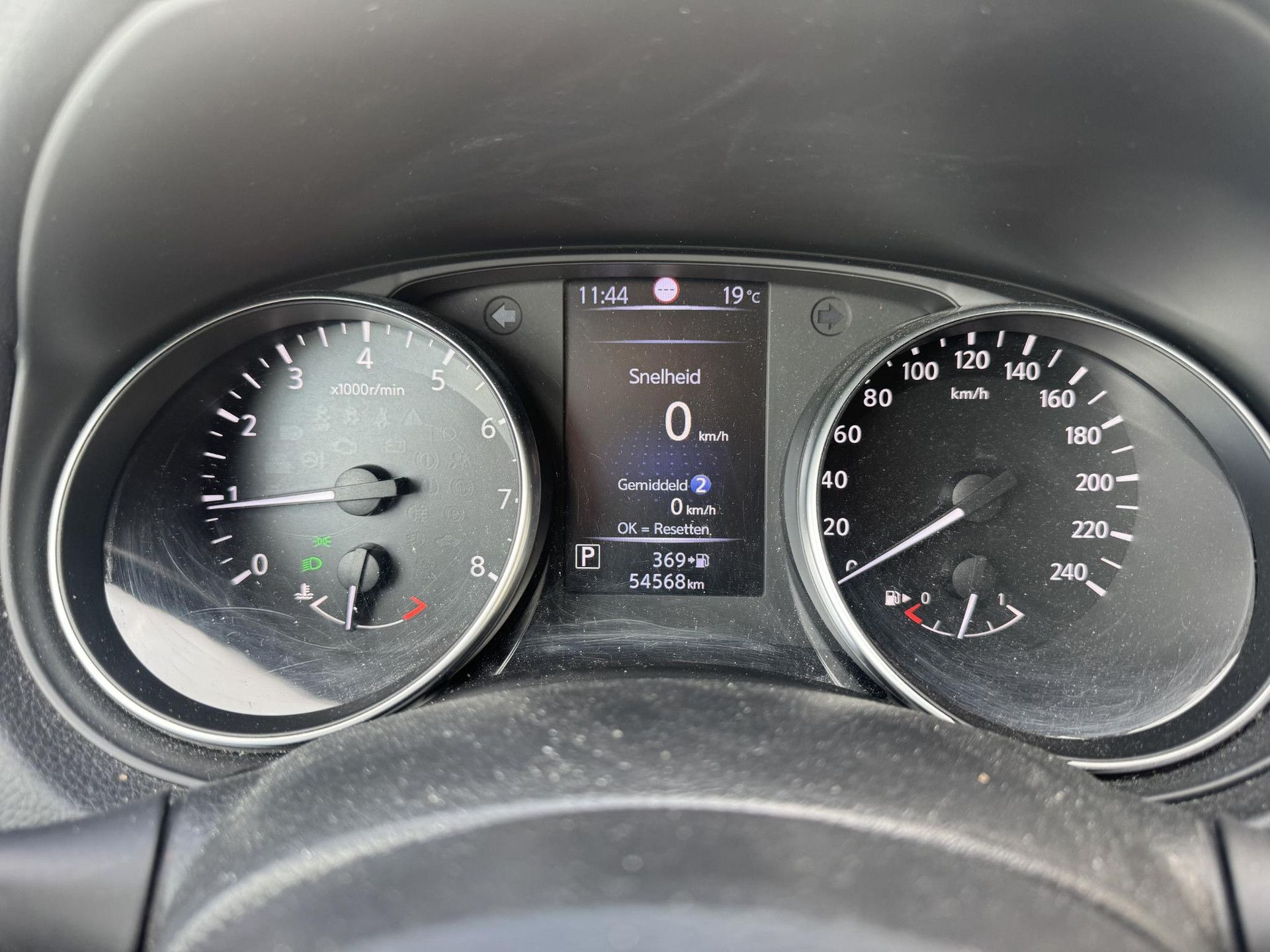 Nissan QASHQAI met kenteken TG-909-H – dashboard