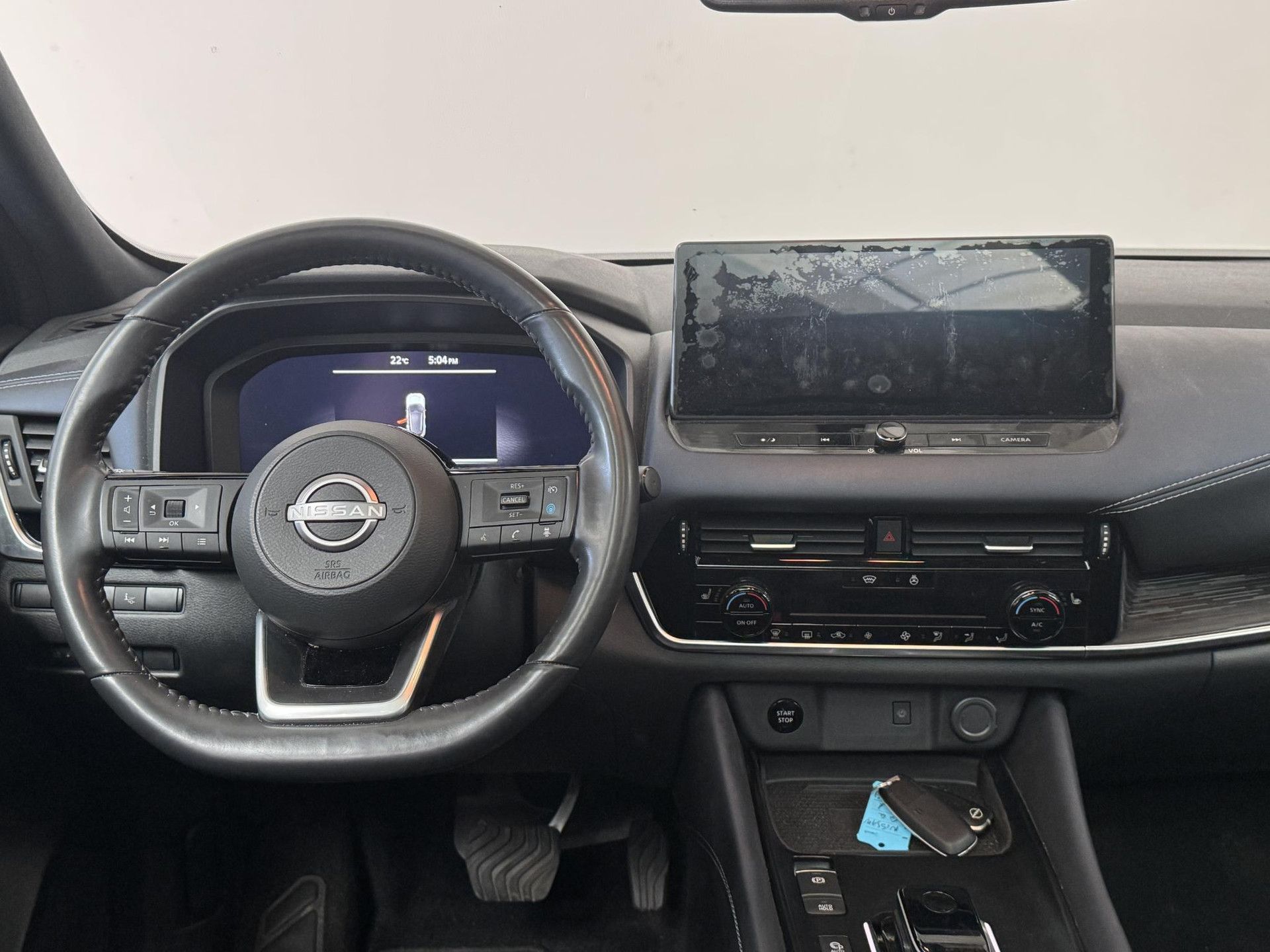 Nissan QASHQAI met kenteken X-897-LJ – interieur