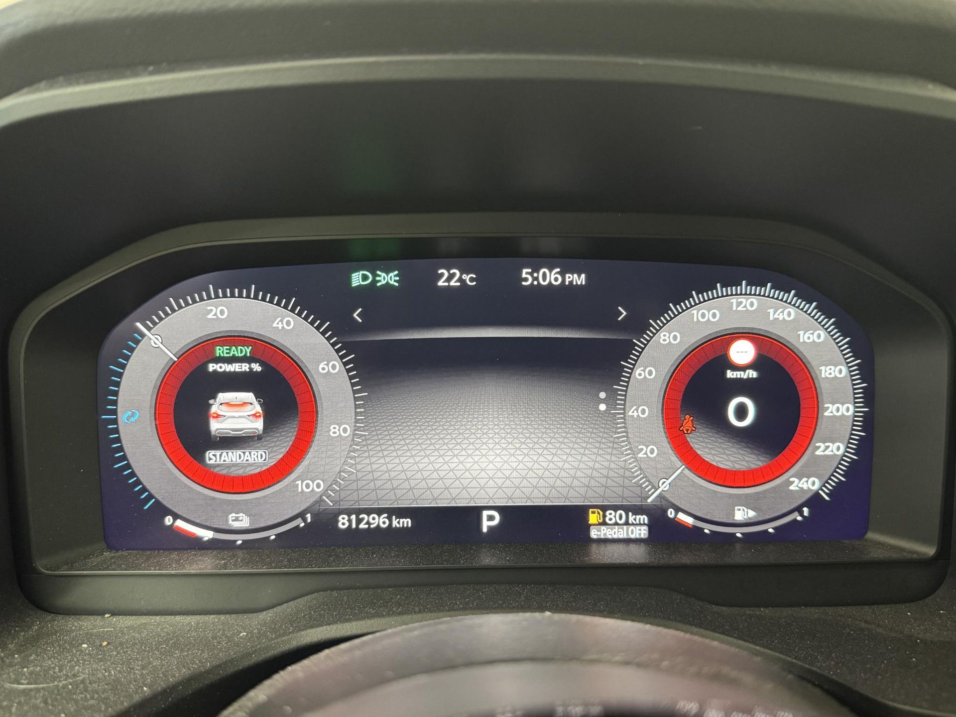 Nissan QASHQAI met kenteken X-897-LJ – dashboard
