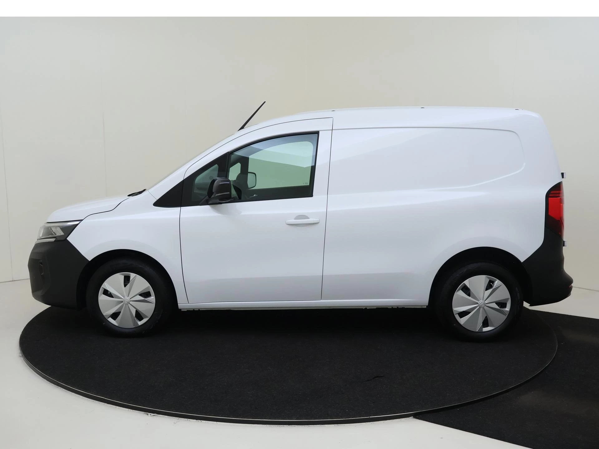 Nissan Townstar – autofoto 3