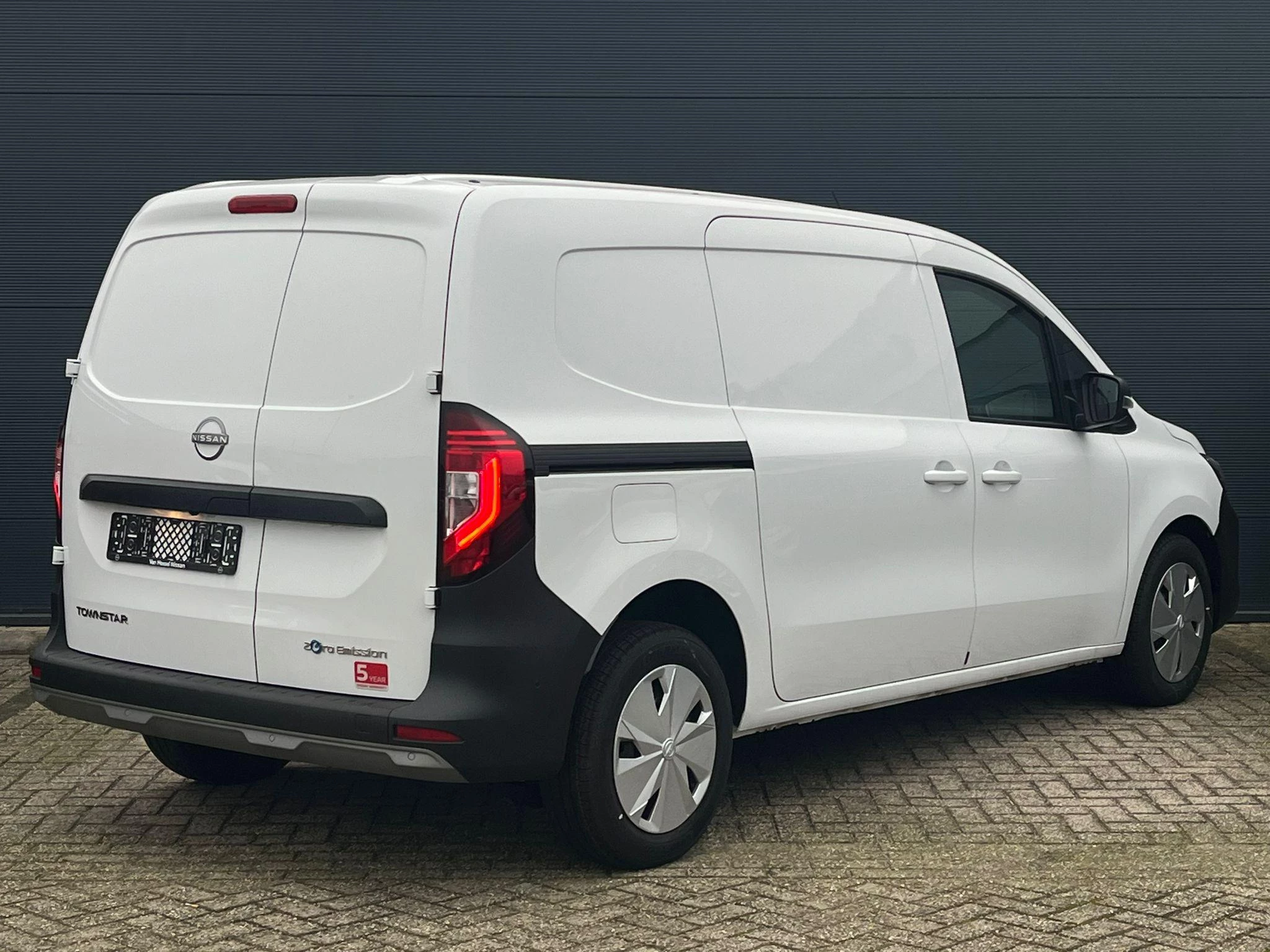 Nissan Townstar – autofoto 4