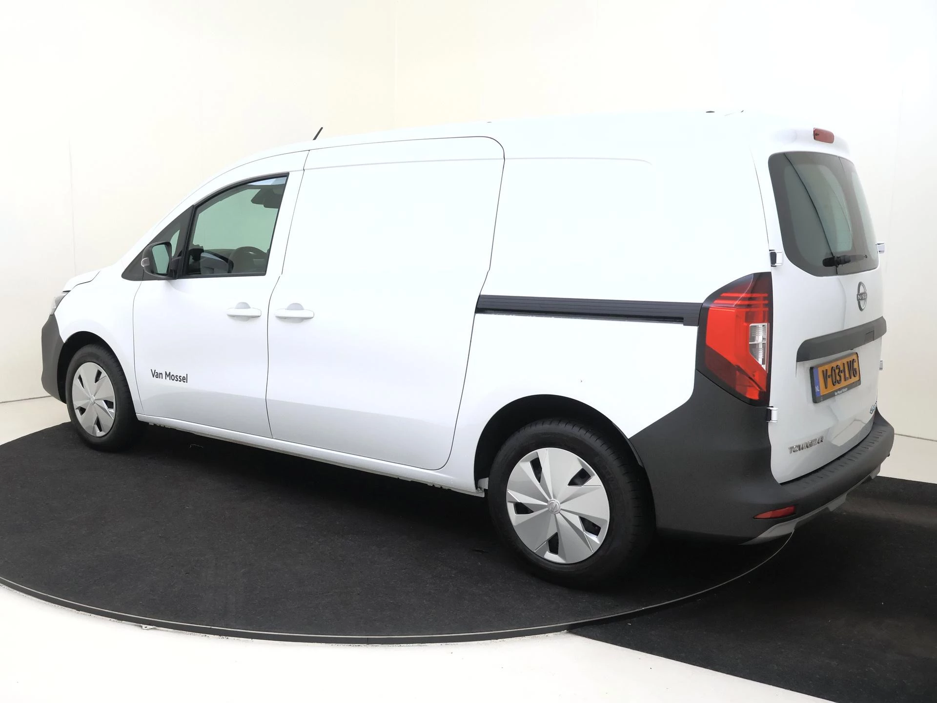 Nissan Townstar – autofoto 4