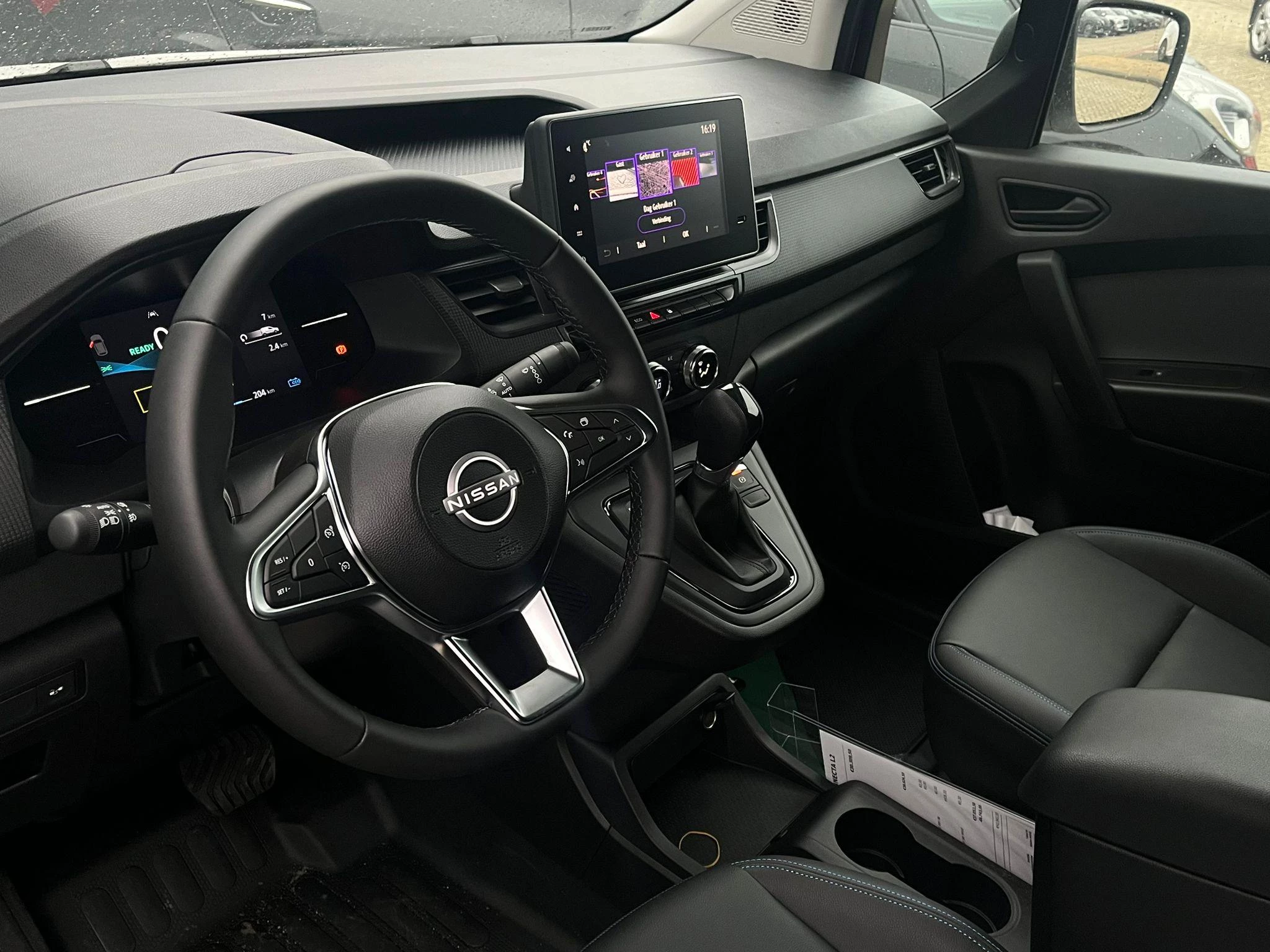 Nissan Townstar – autofoto 5