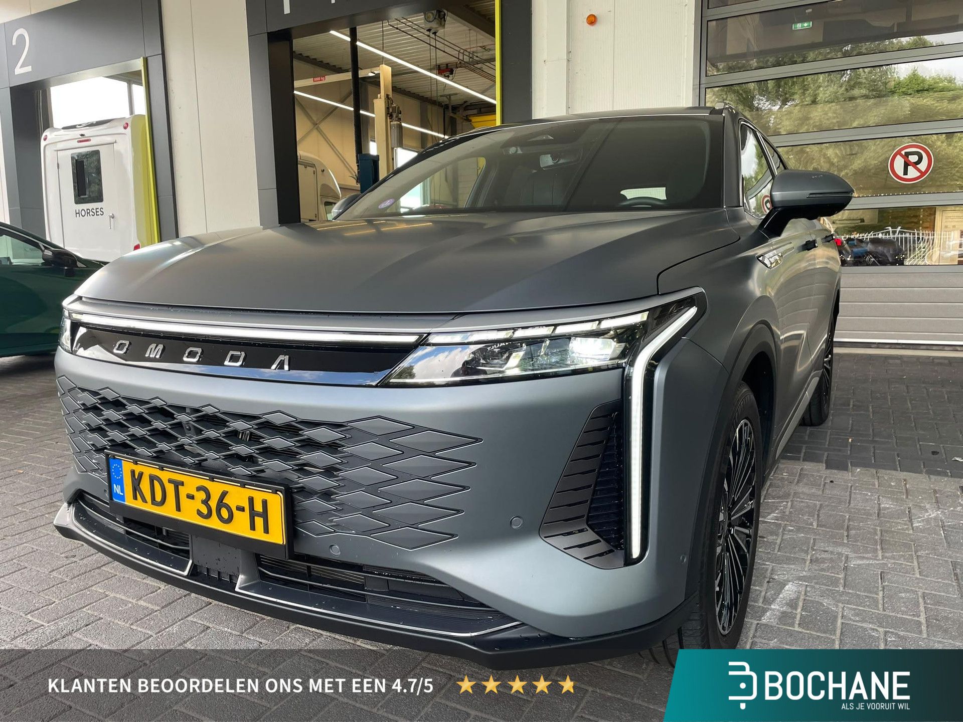 Omoda 9SHS met kenteken KDT-36-H – vooraanzicht