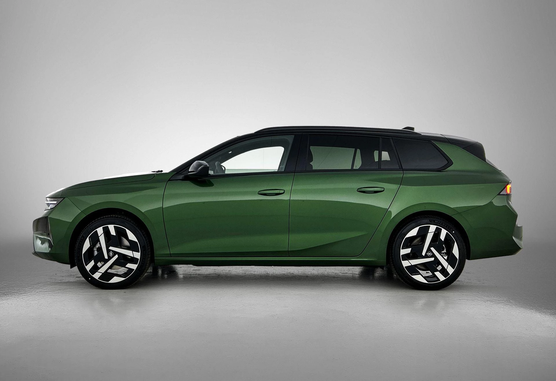 Opel Astra – autofoto 4