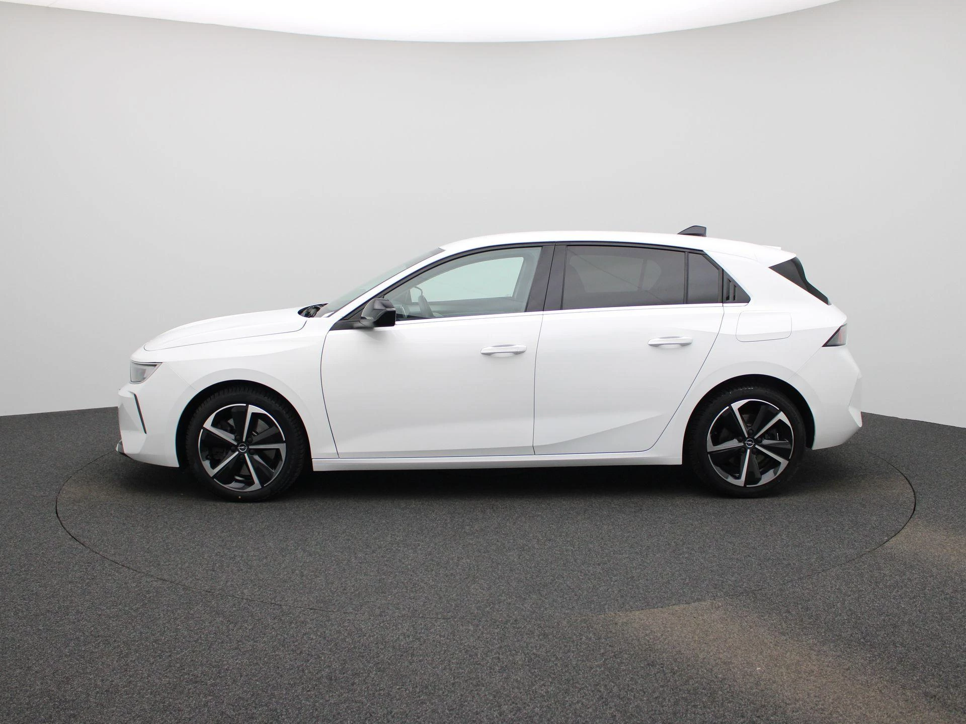 Opel Astra – autofoto 5