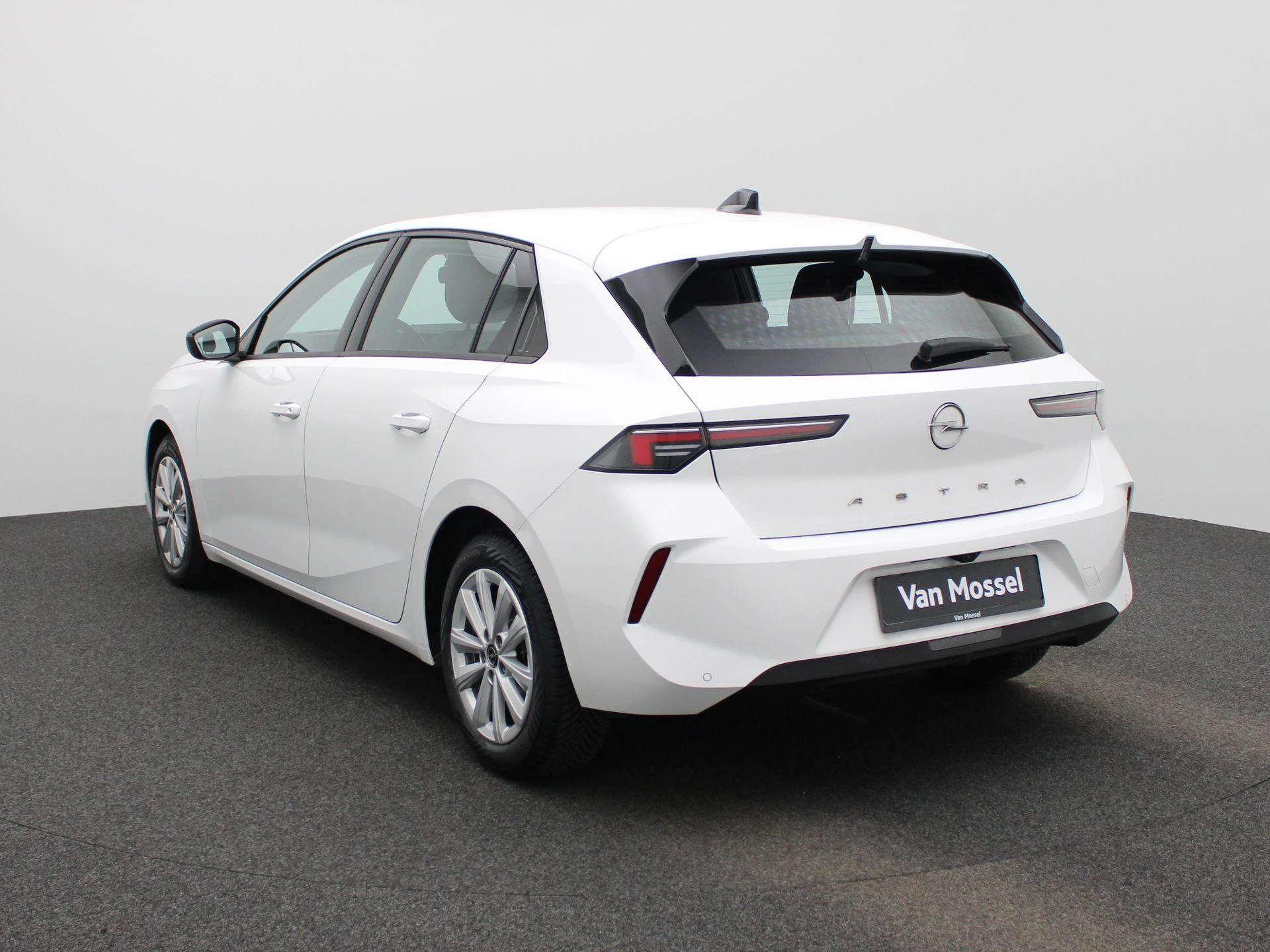 Opel Astra met kenteken JXF-06-N – autofoto 3
