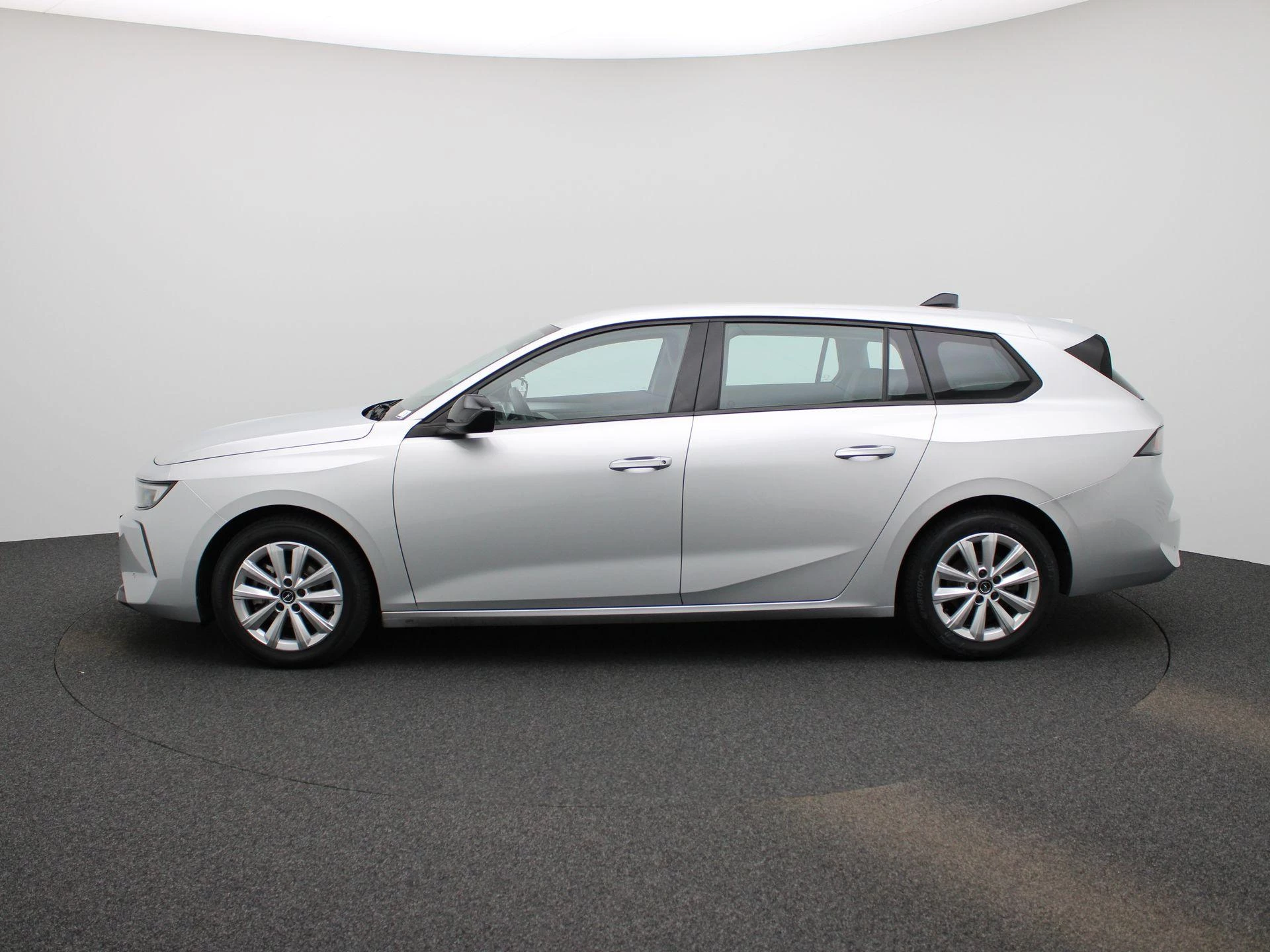 Opel Astra met kenteken T-321-JB – autofoto 5