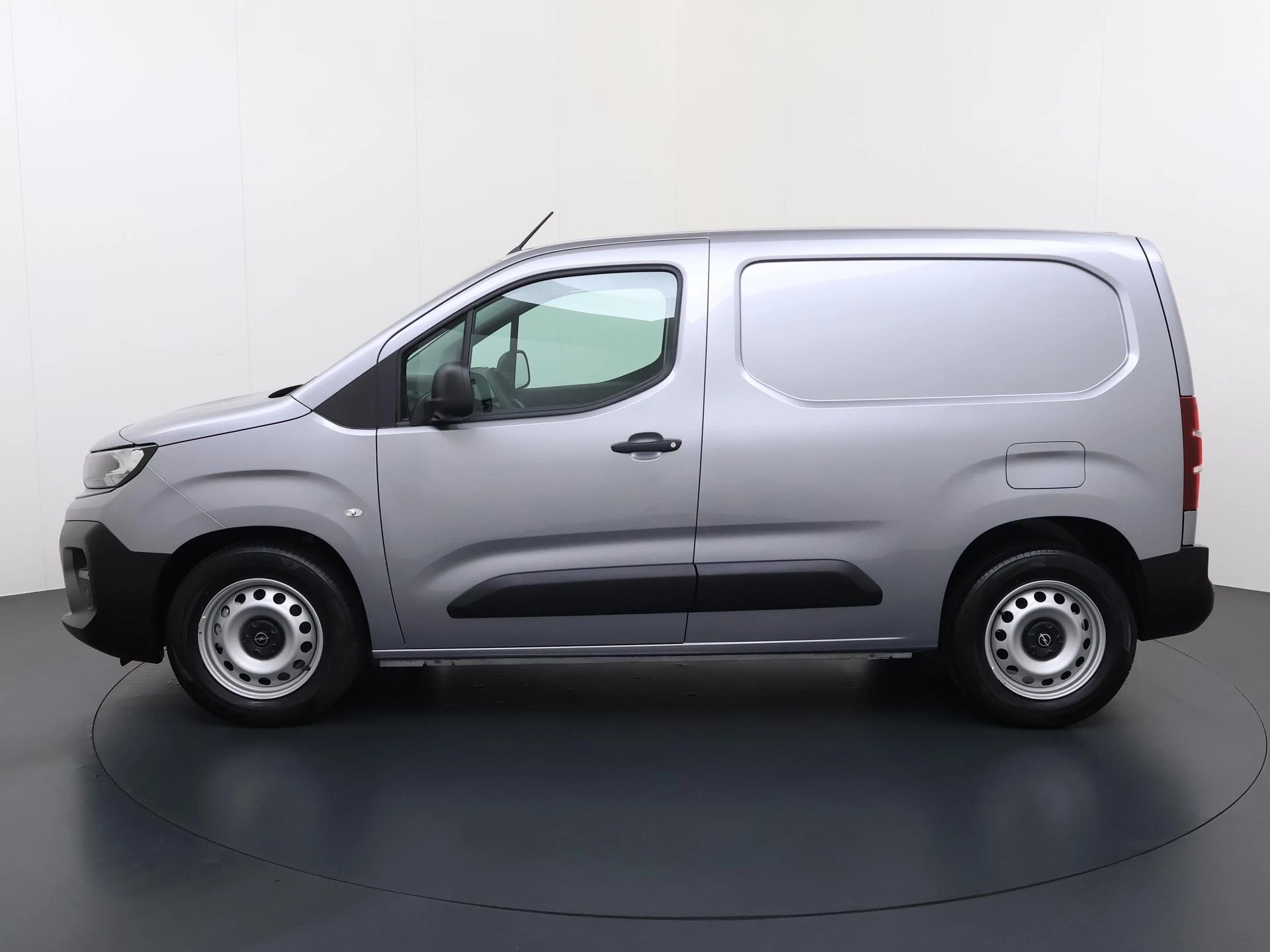 Opel Combo-e – autofoto 3