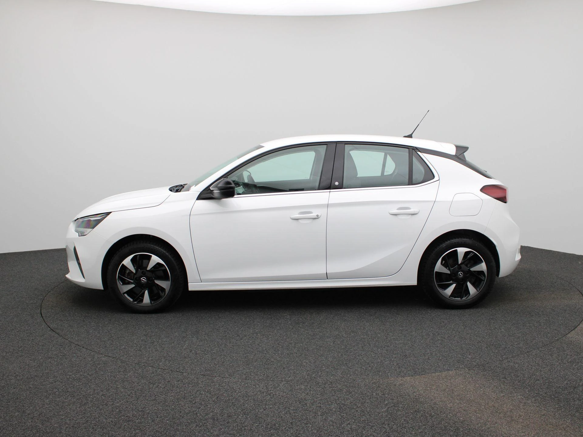 Opel Corsa-e – autofoto 5