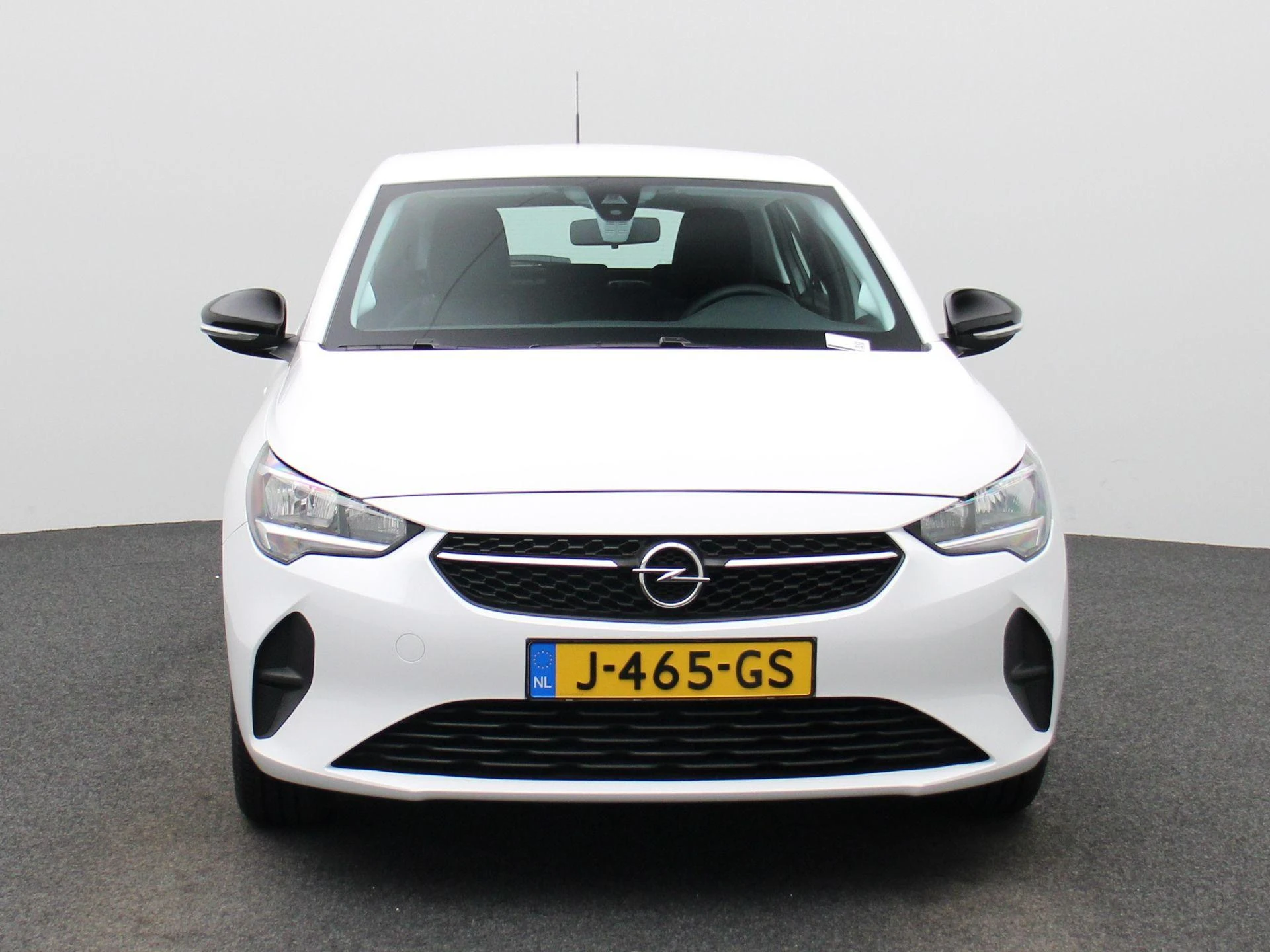 Opel Corsa met kenteken 41100 – autofoto 4