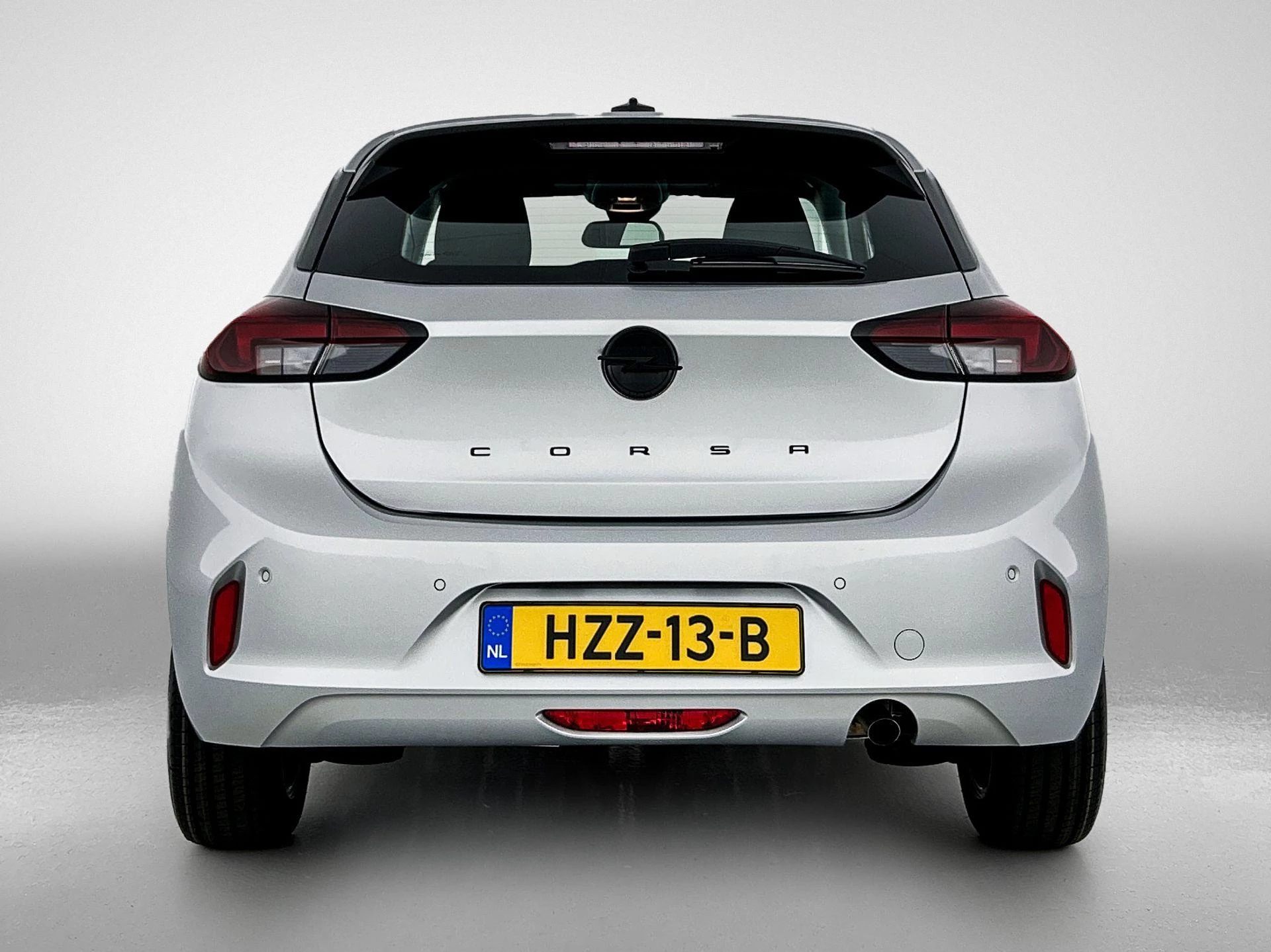 Opel Corsa met kenteken HZZ-13-B – autofoto 4