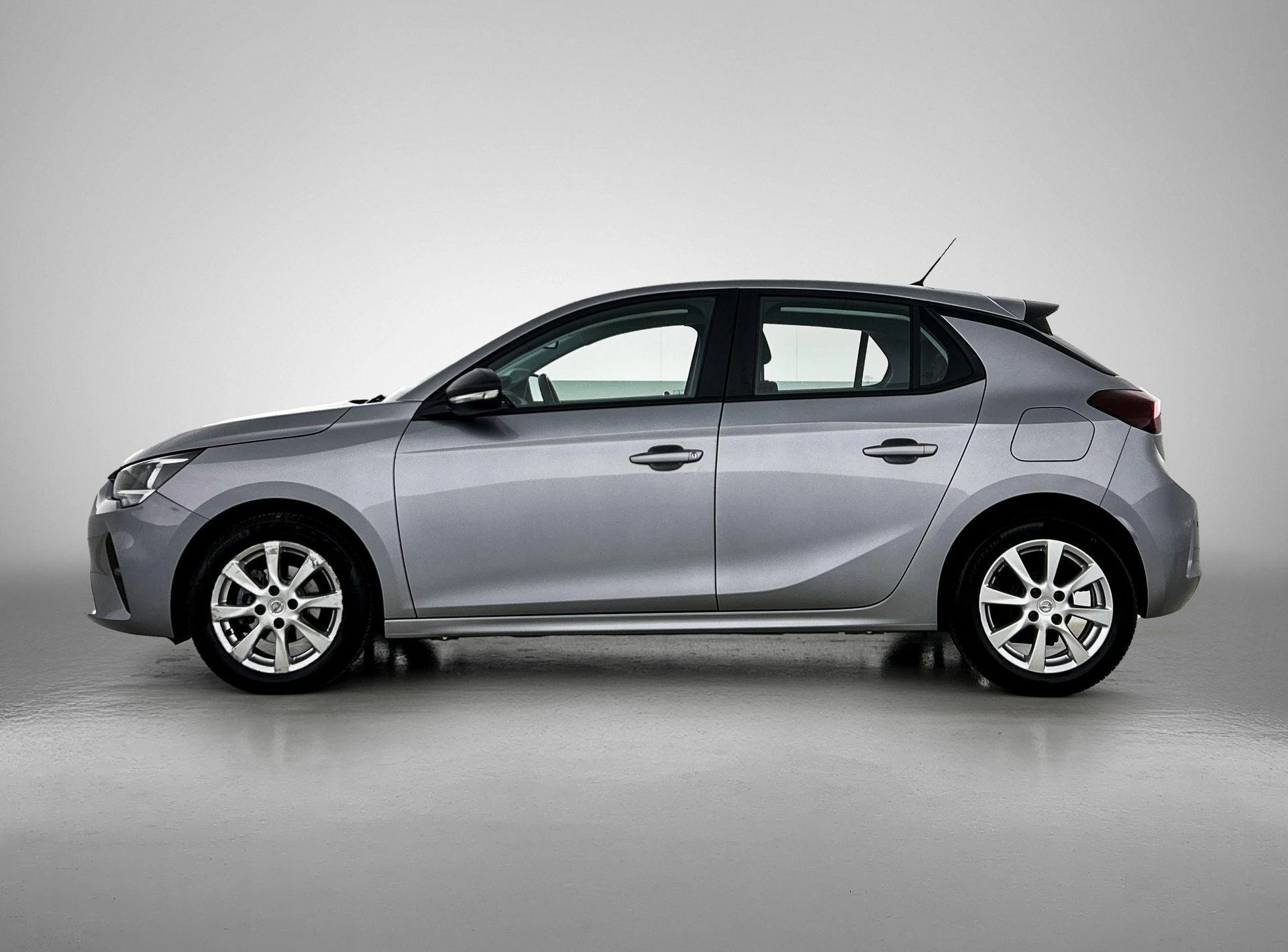 Opel Corsa met kenteken KGH-46-R – autofoto 5