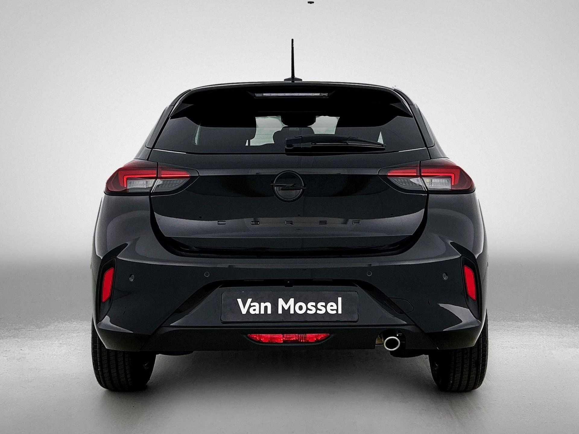 Opel Corsa met kenteken KNG-95-H – autofoto 5