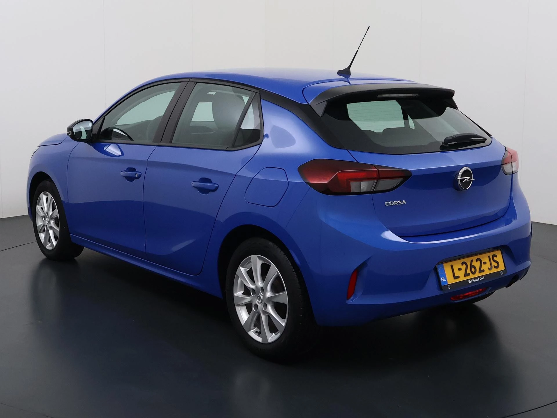 Opel Corsa met kenteken L-262-JS – autofoto 4