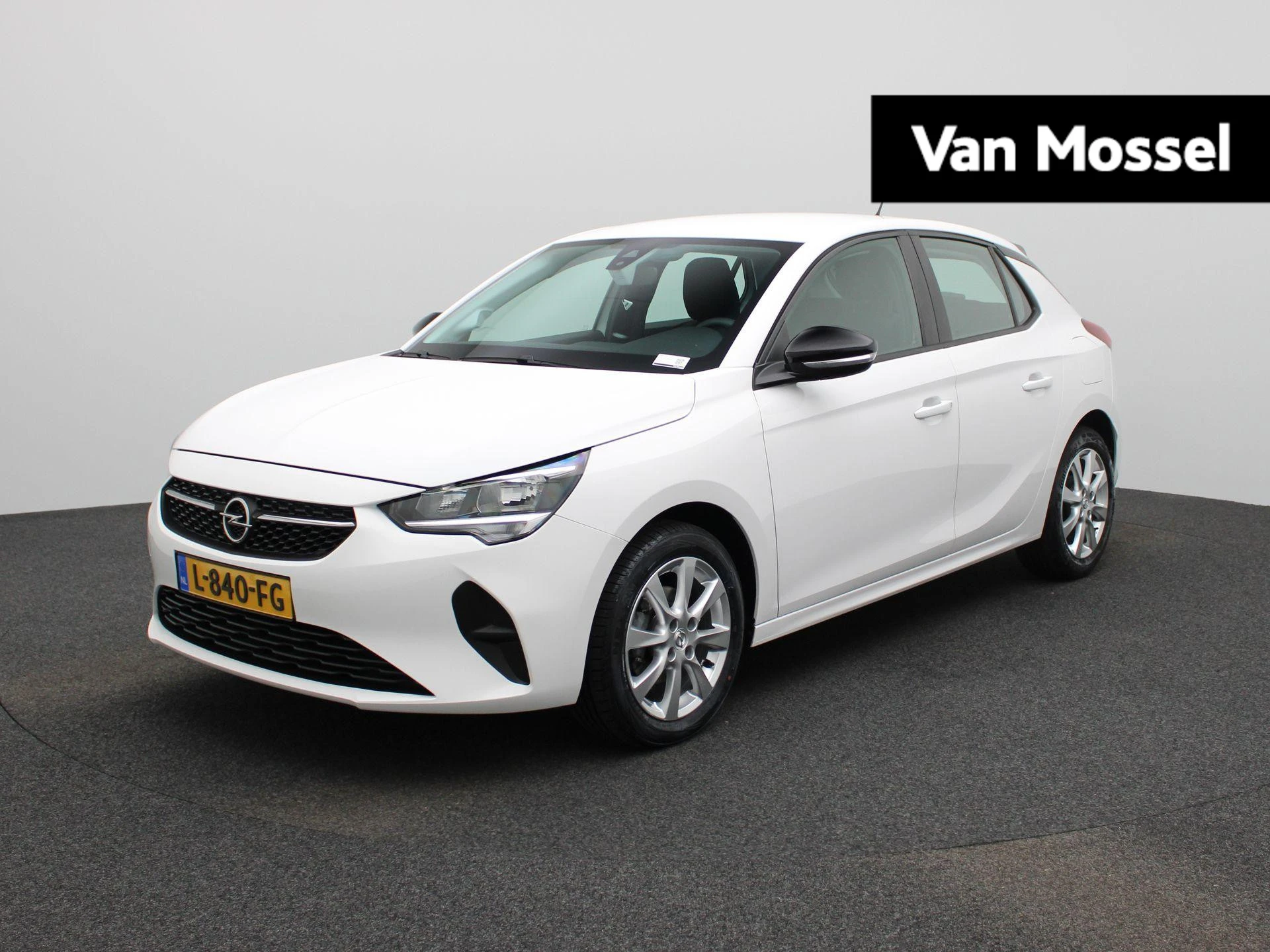 Opel Corsa met kenteken L-840-FG – autofoto 2