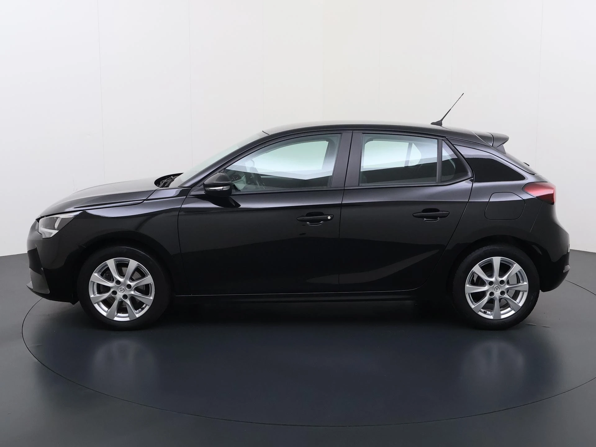 Opel Corsa met kenteken P-045-XT – autofoto 3