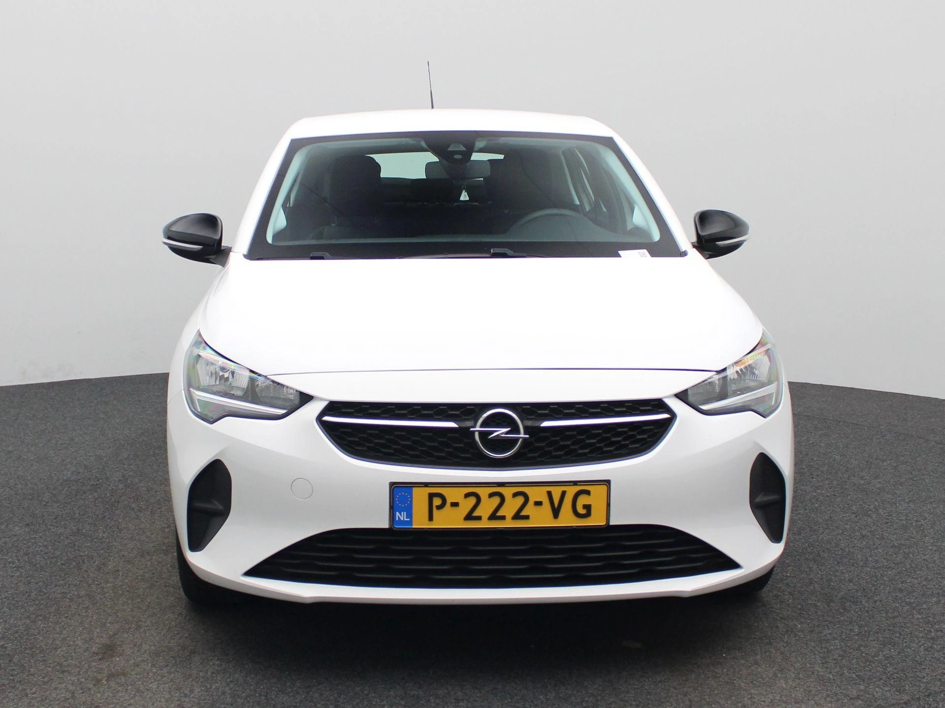 Opel Corsa met kenteken P-222-VG – autofoto 4